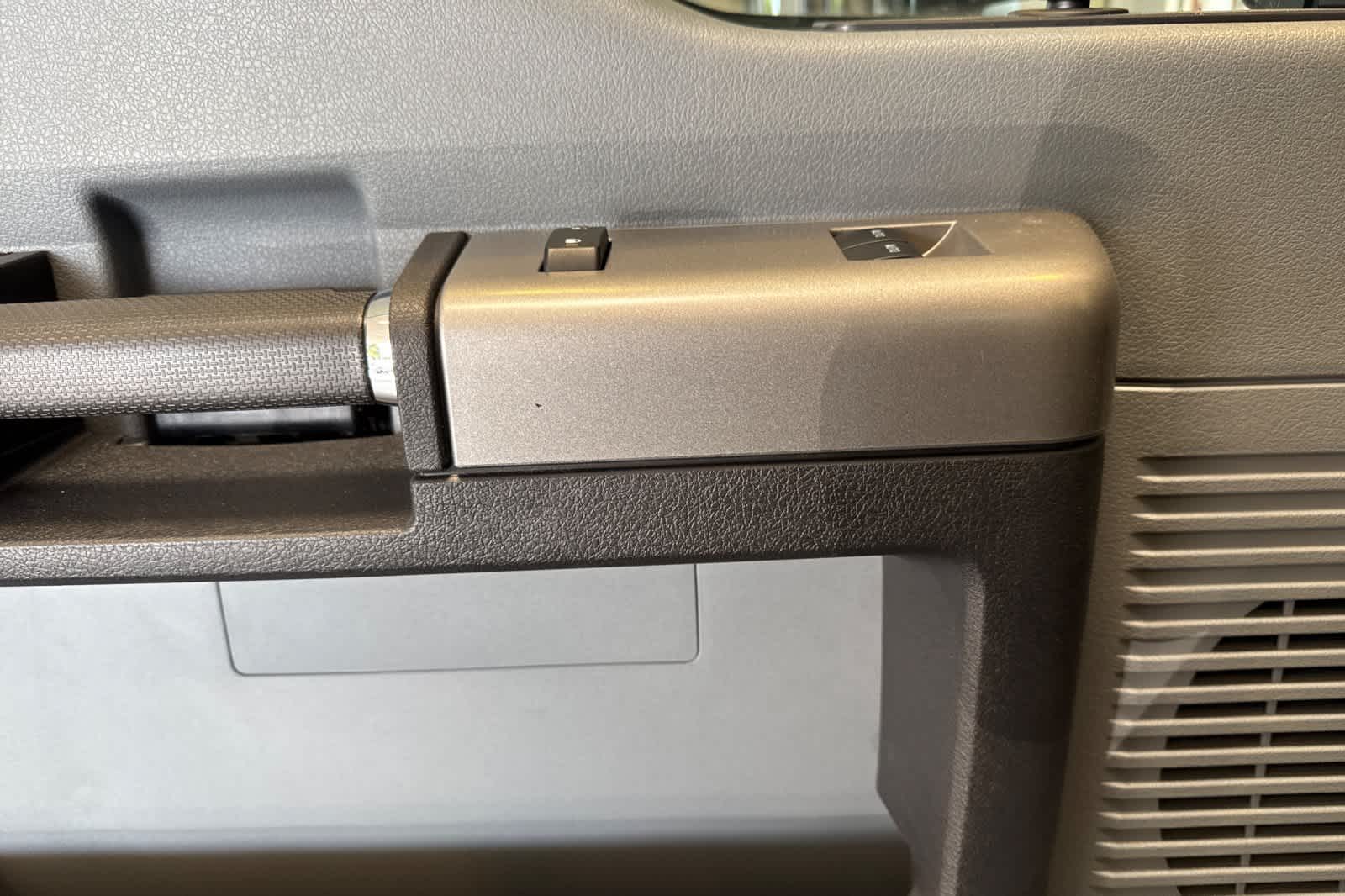 Thumbnail: 2025 Ford F-650 - 11