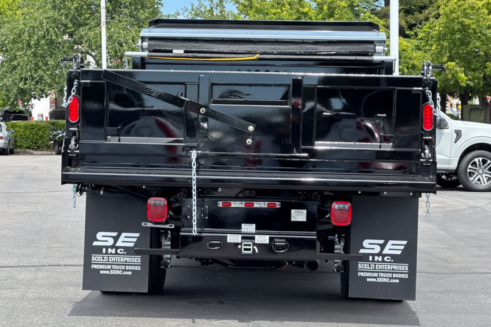 Thumbnail: 2026 Ford F-550 - 6