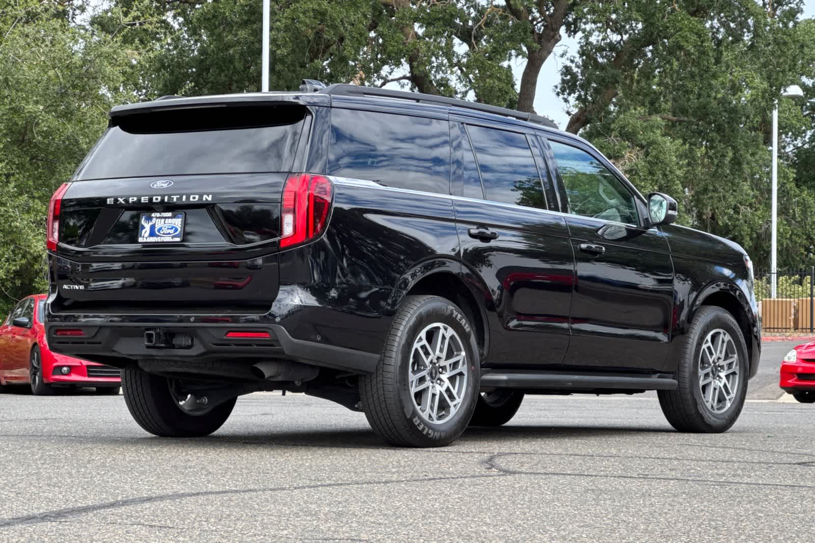 Thumbnail: 2025 Ford Expedition - 2