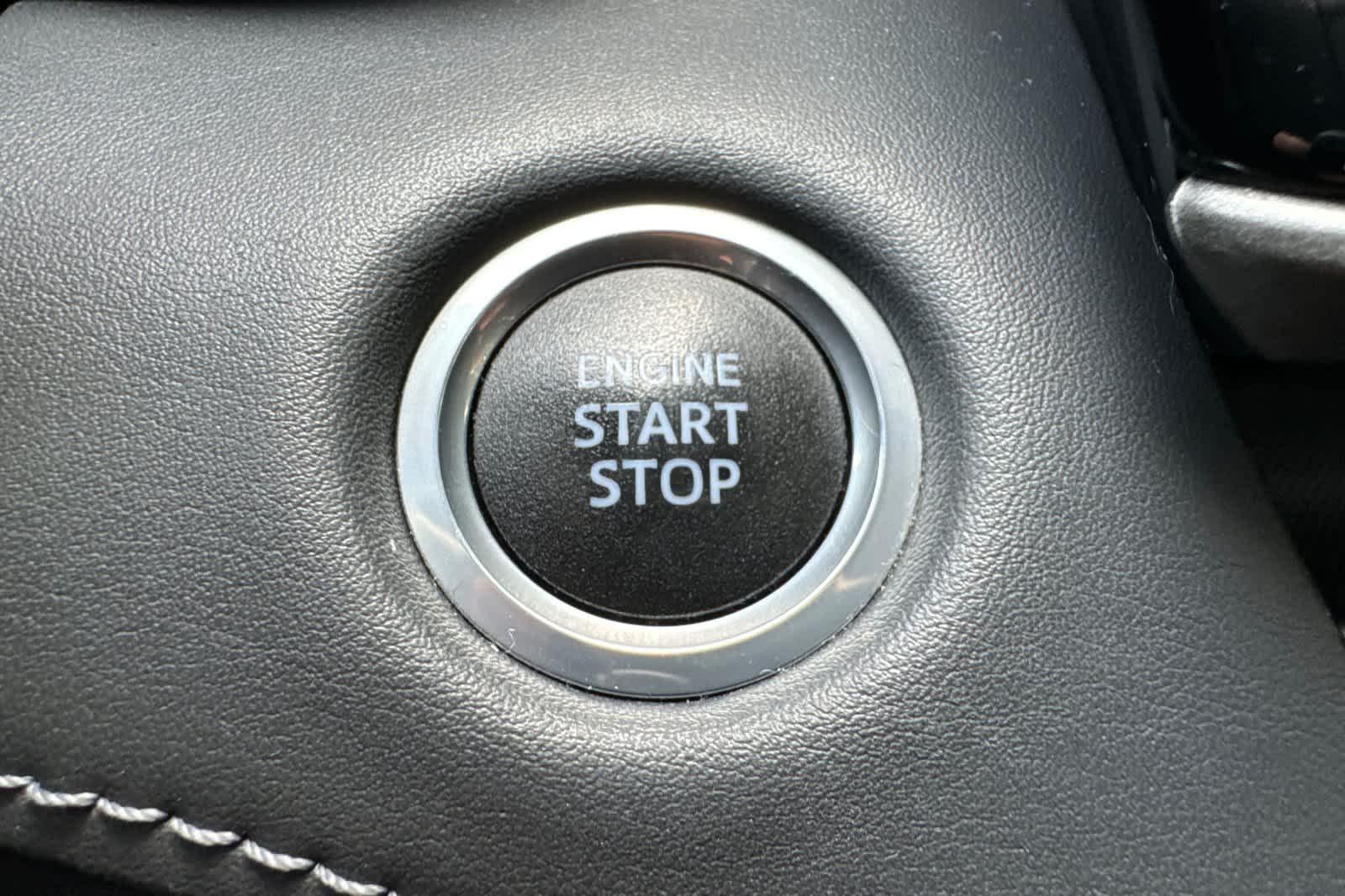 Thumbnail: 2021 Toyota Highlander - 24