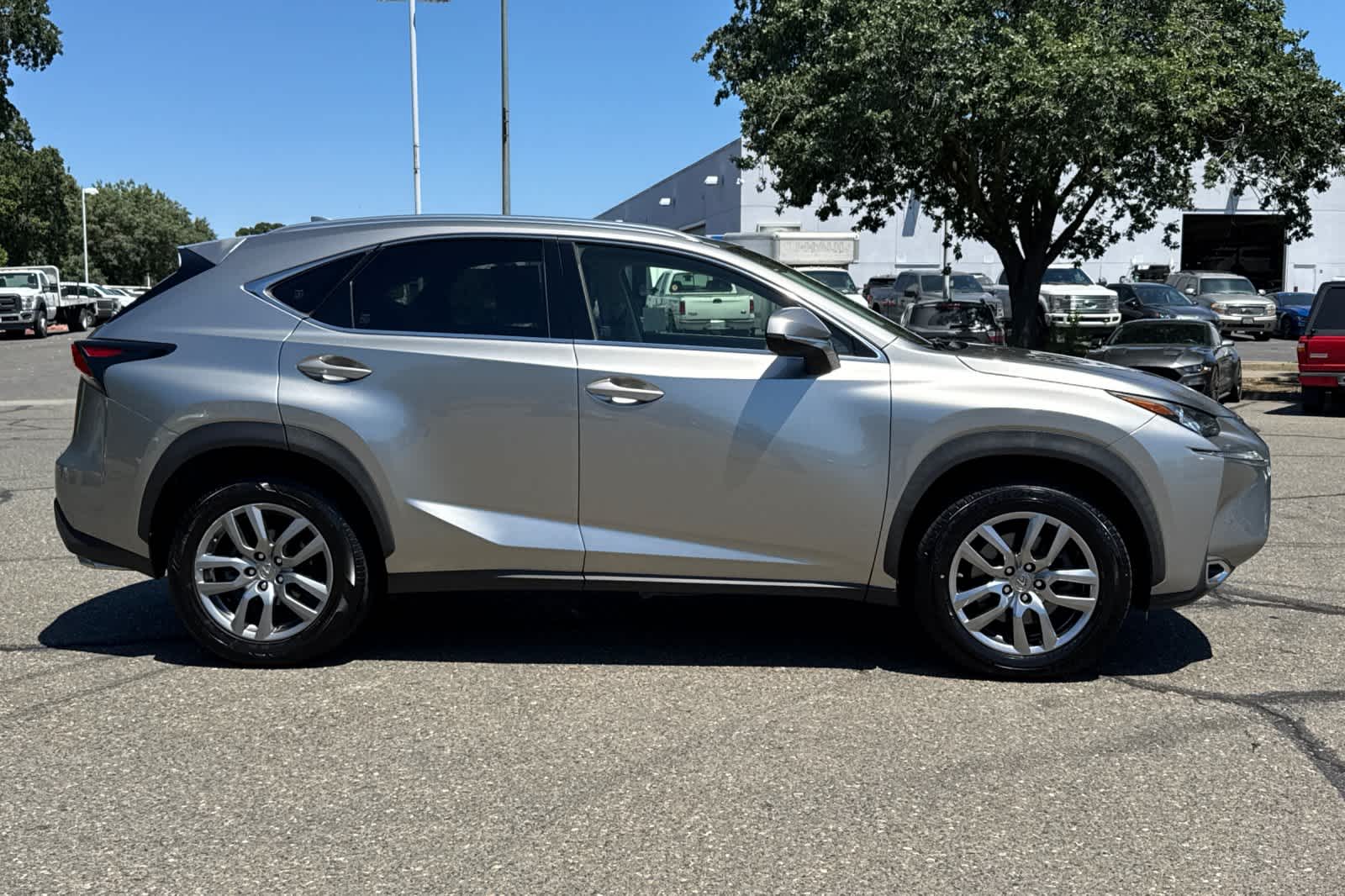 Thumbnail: 2016 Lexus NX - 8