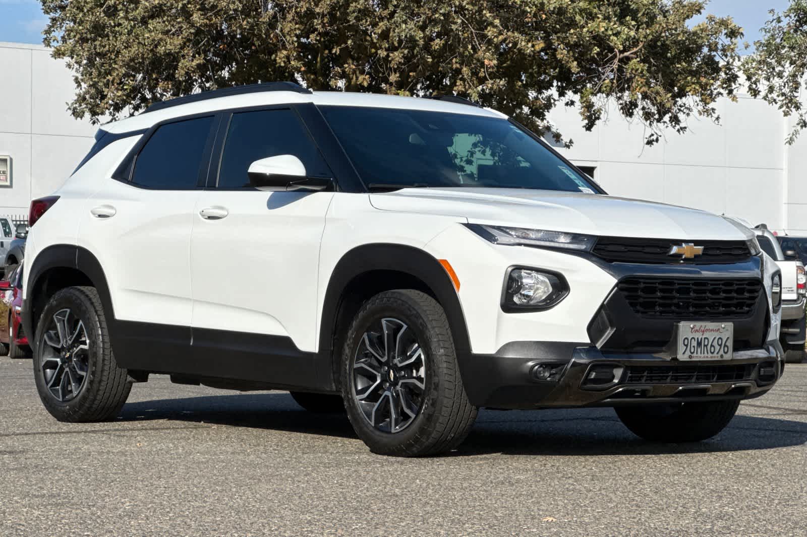 Thumbnail: 2023 Chevrolet TrailBlazer - 9