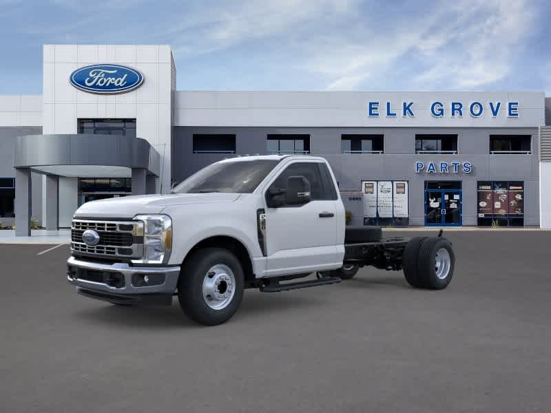 2026 Ford F-350 XL Regular Cab 169-In DRW's photo