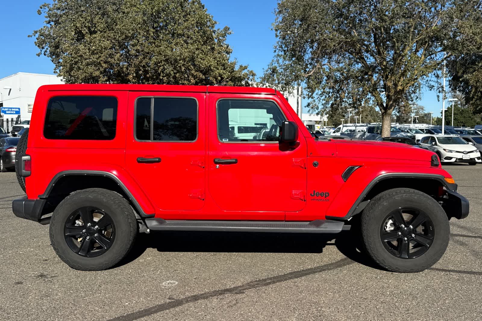 Thumbnail: 2021 Jeep Wrangler - 8