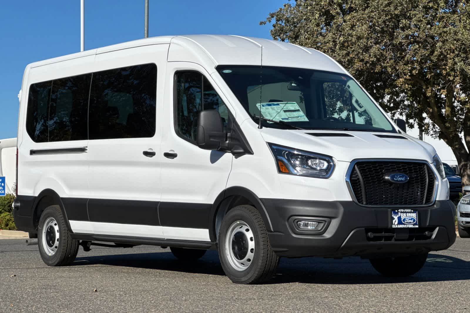 Thumbnail: 2025 Ford Econoline - 9