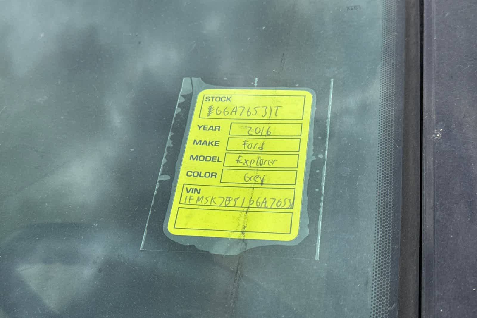 Vehicle Image 2