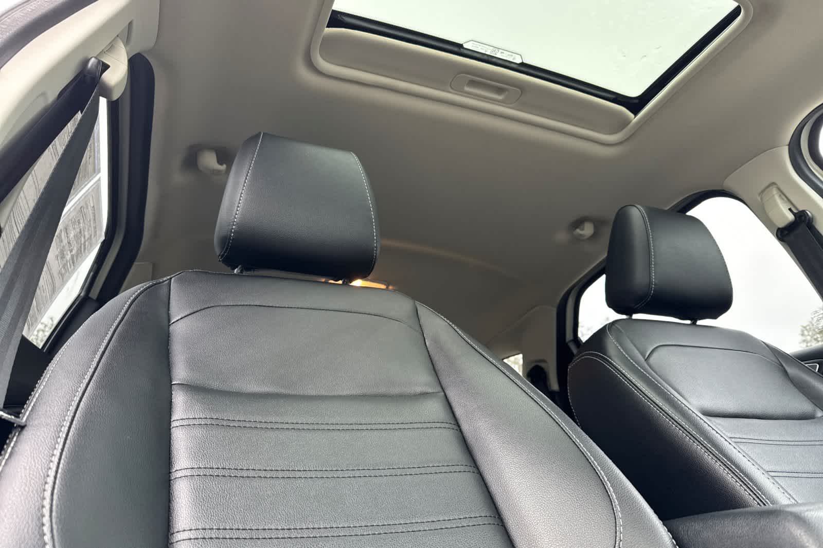 Thumbnail: 2022 Ford EcoSport - 16