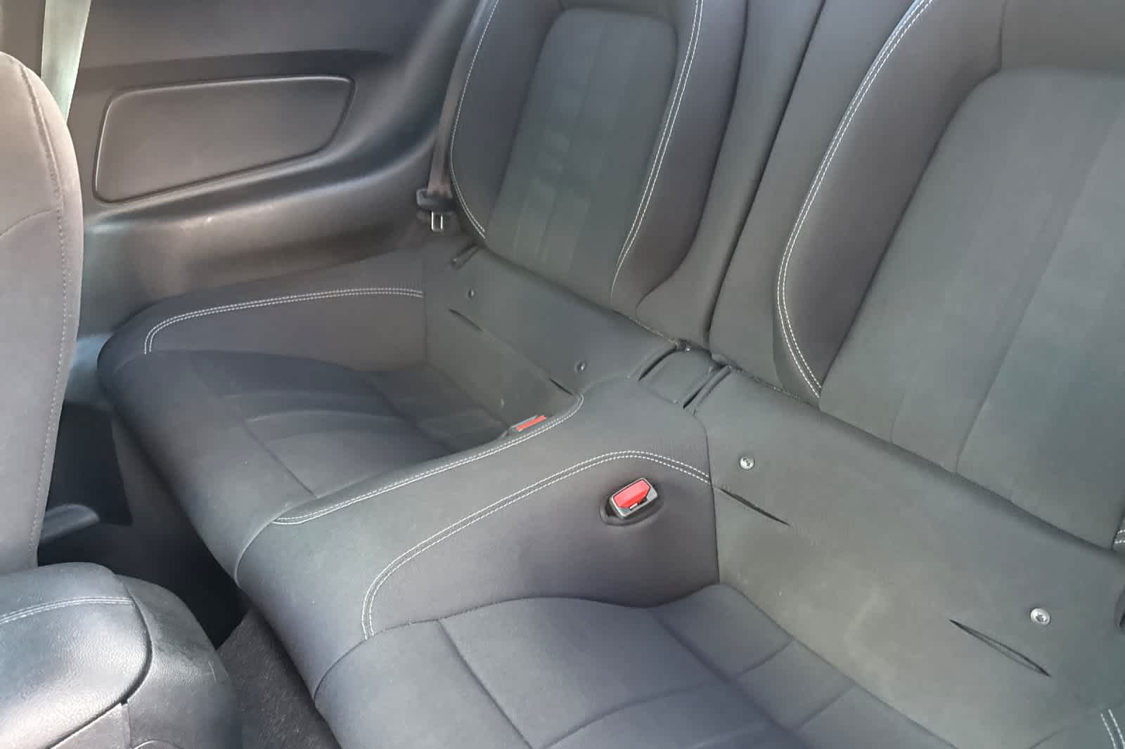 Thumbnail: 2022 Ford Mustang - 4