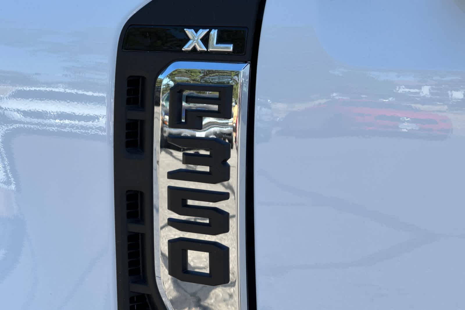 Thumbnail: 2025 Ford F-350 - 25