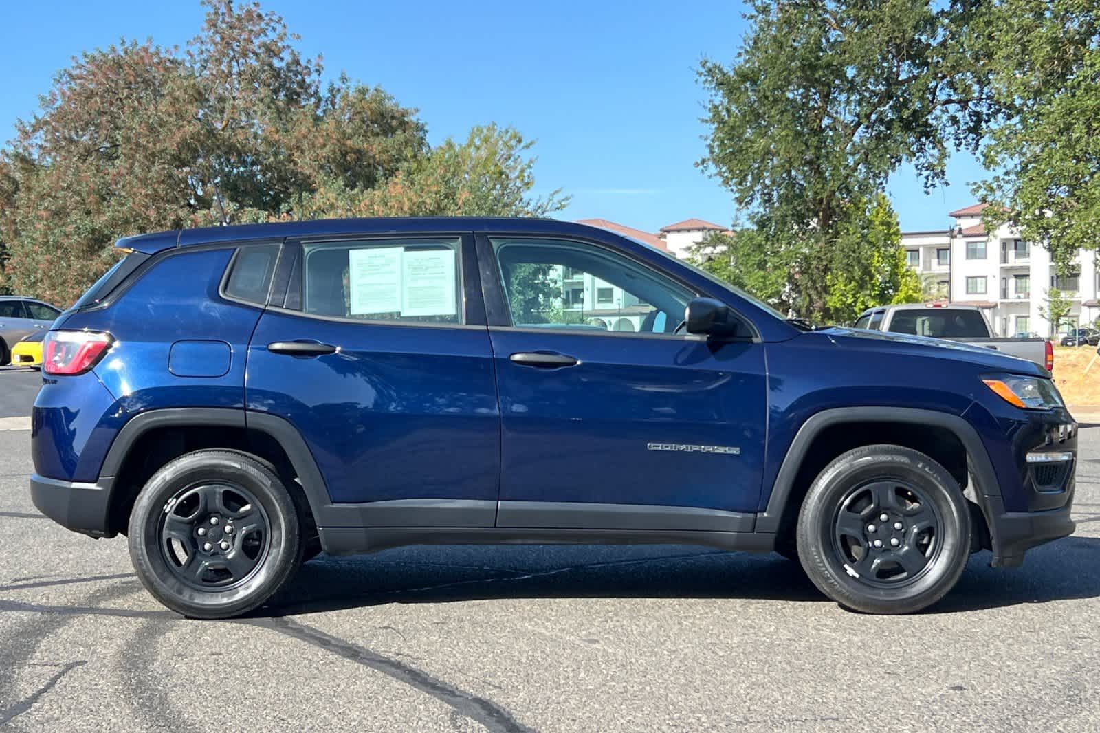 Thumbnail: 2018 Jeep Compass - 8