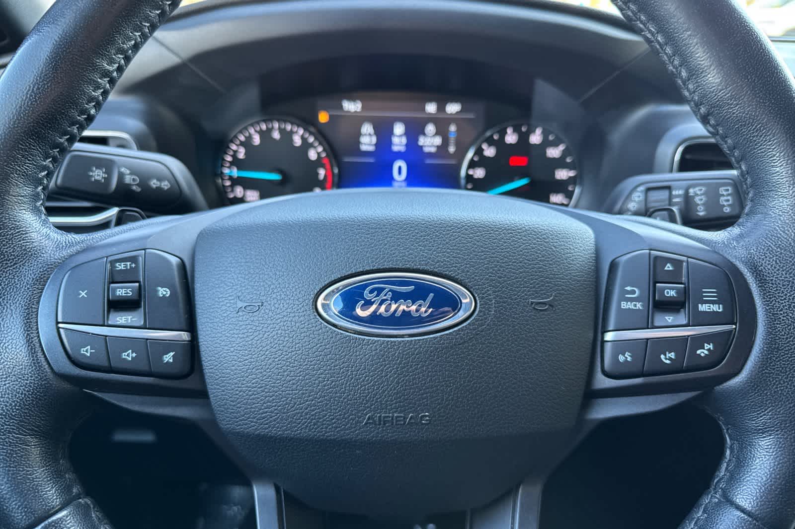 Thumbnail: 2020 Ford Explorer - 23