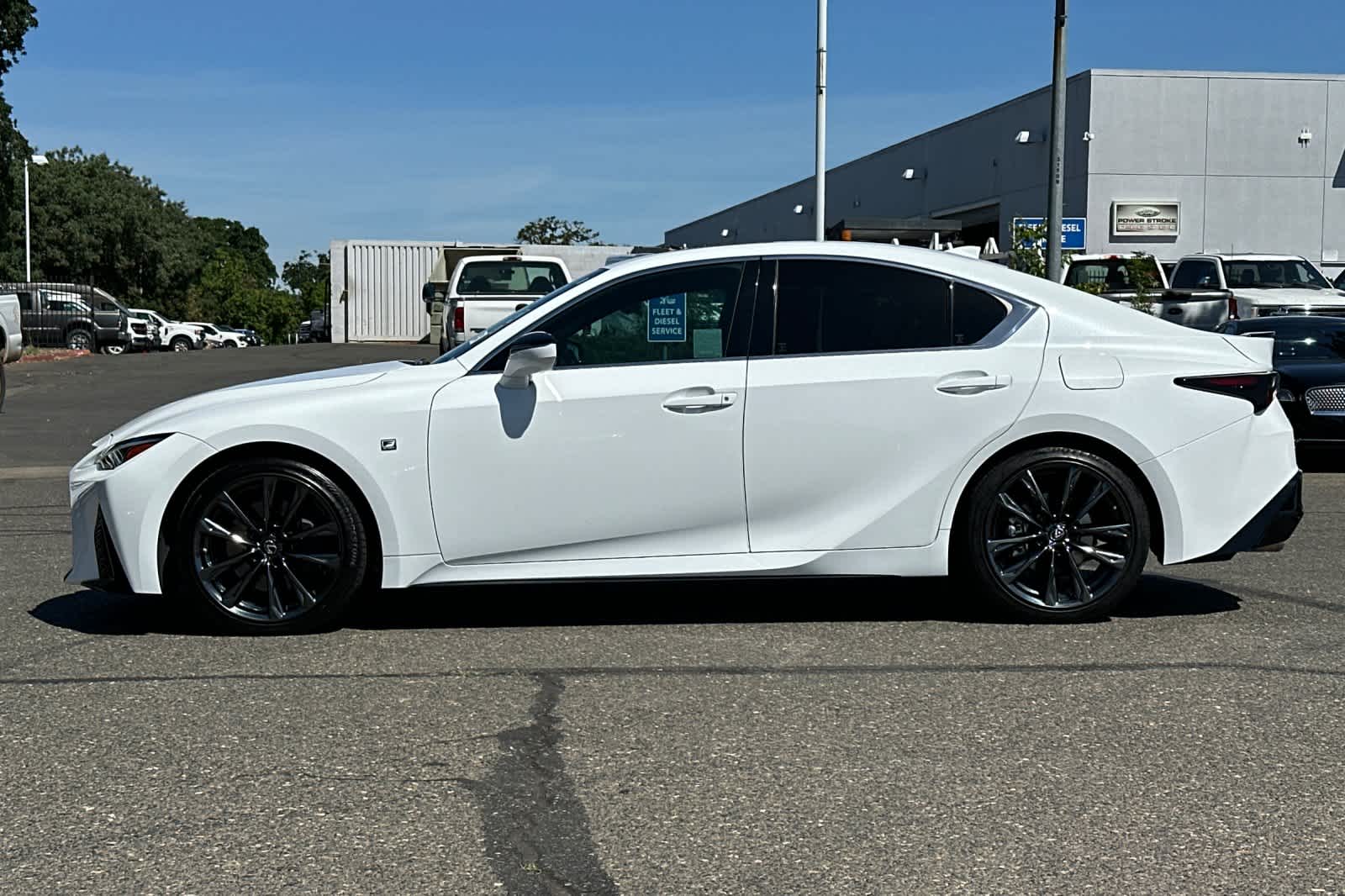 2021 LEXUS IS 350 F SPORT photo 4