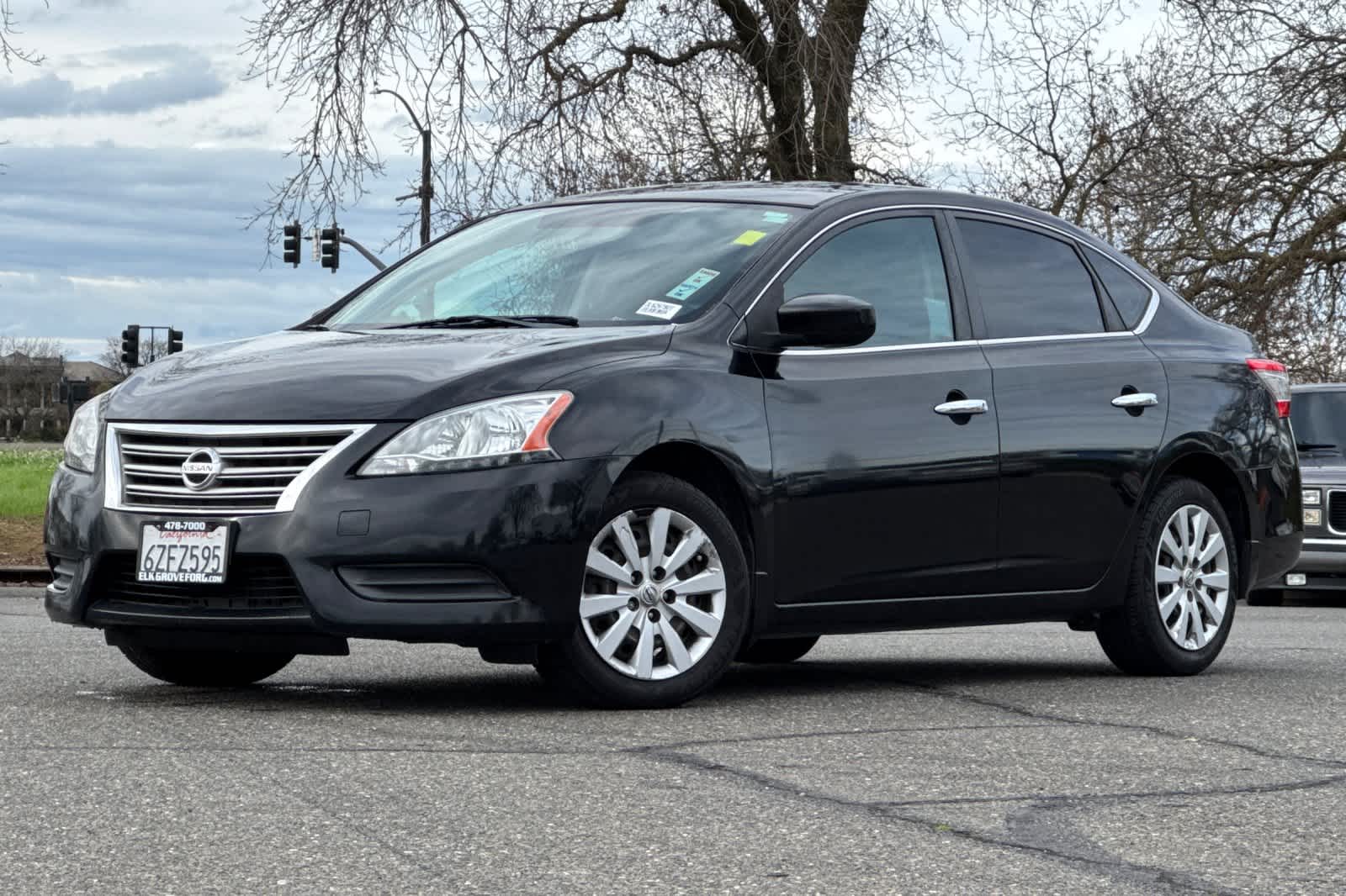 2013 Nissan Sentra SV's photo