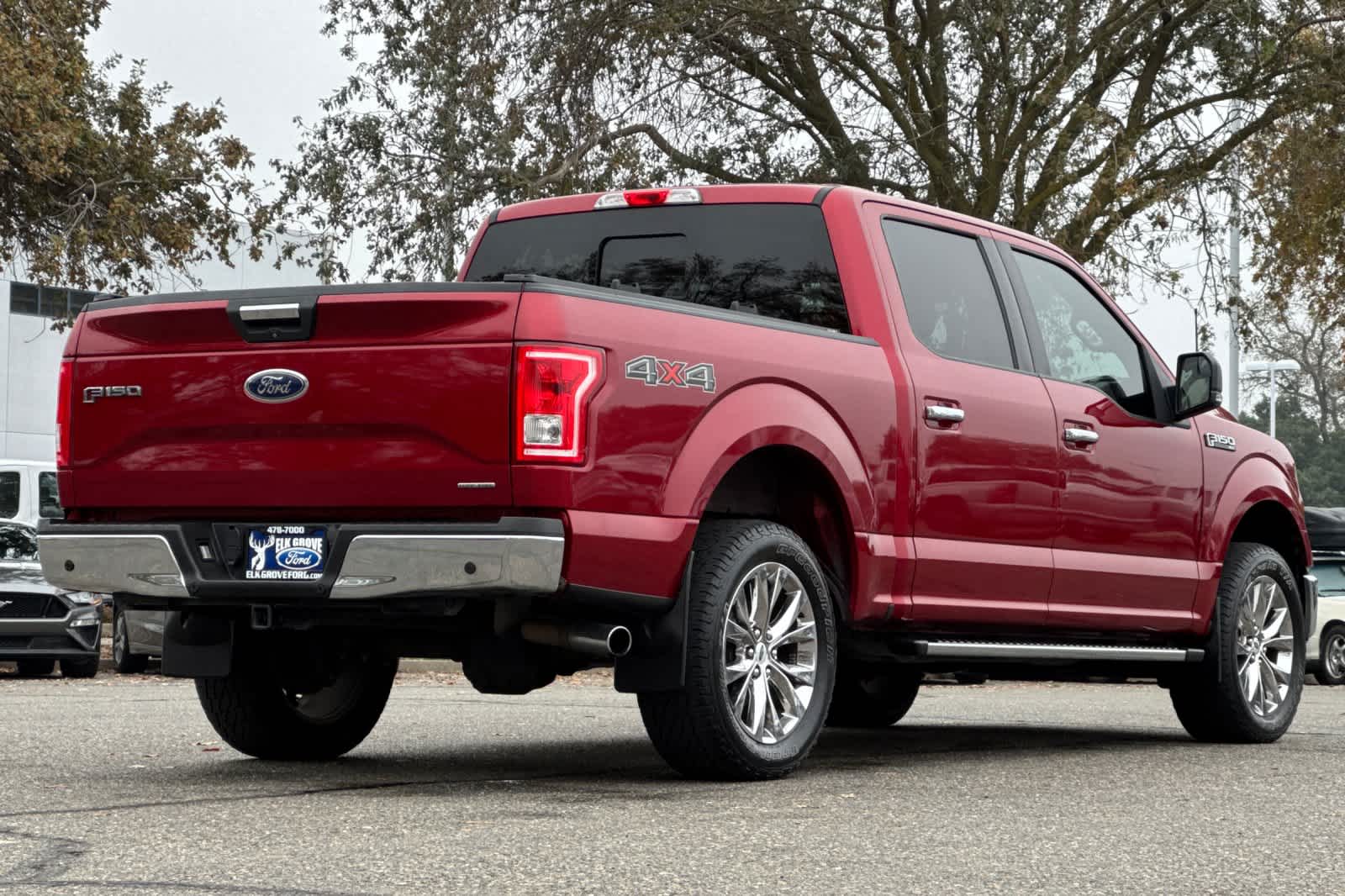 2015 Ford F-150 XLT photo 2