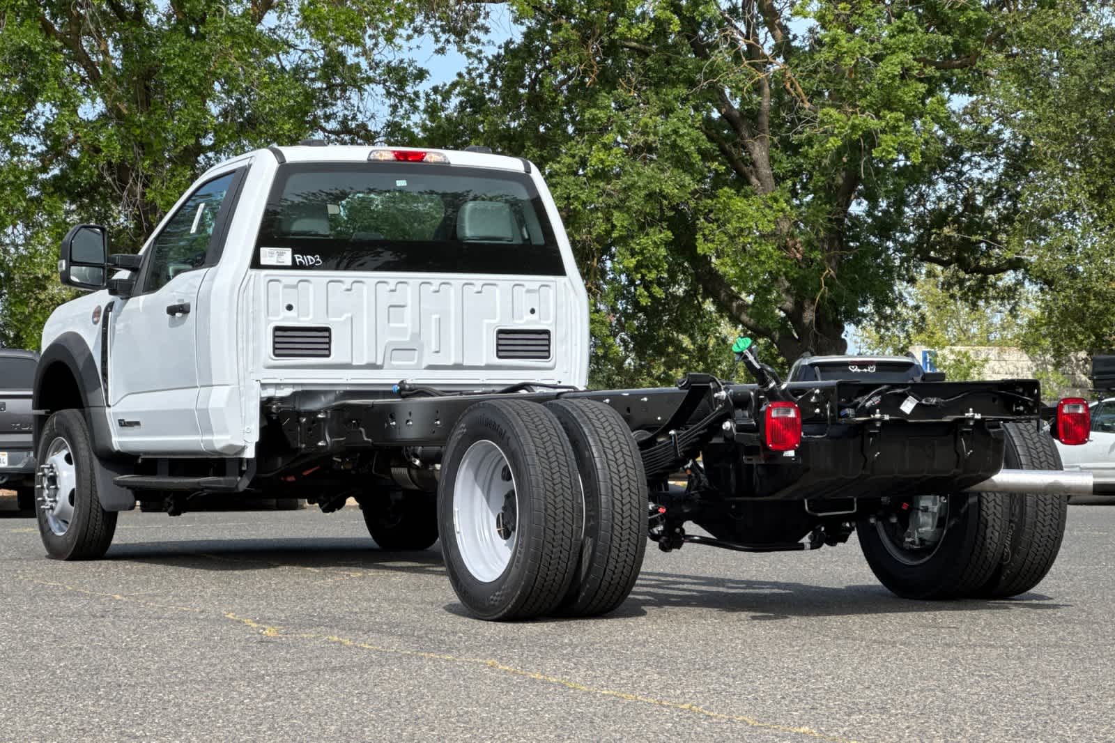 Thumbnail: 2025 Ford F-550 - 5