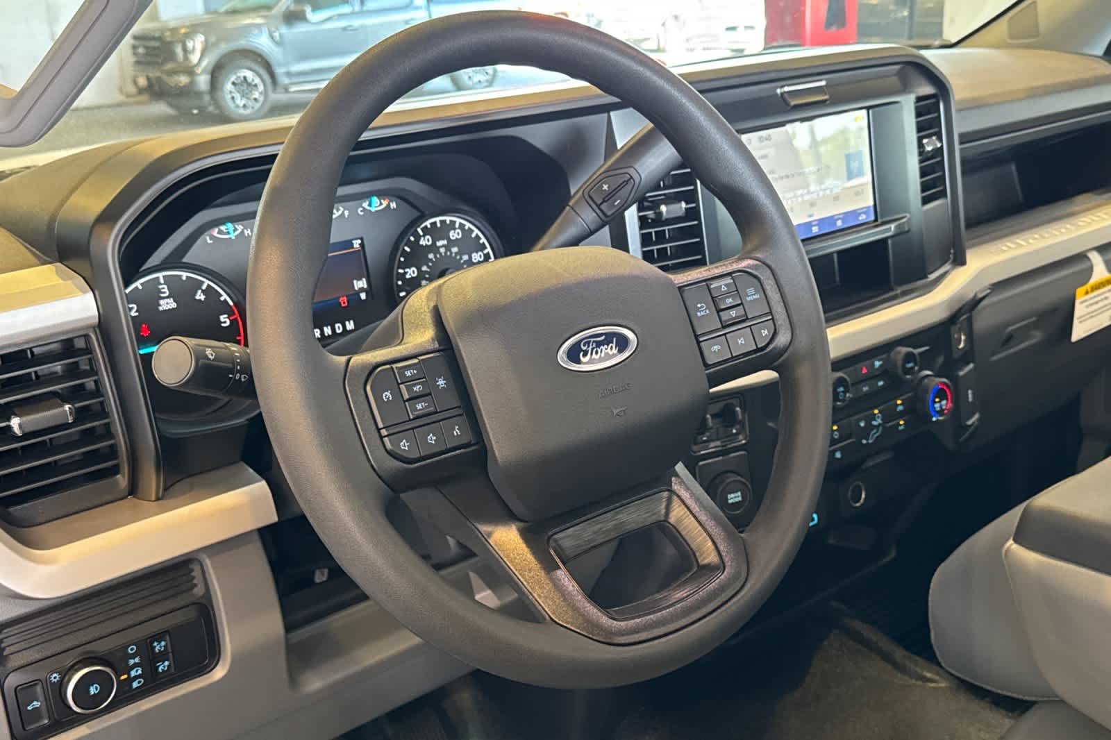 Thumbnail: 2025 Ford F-350 - 13