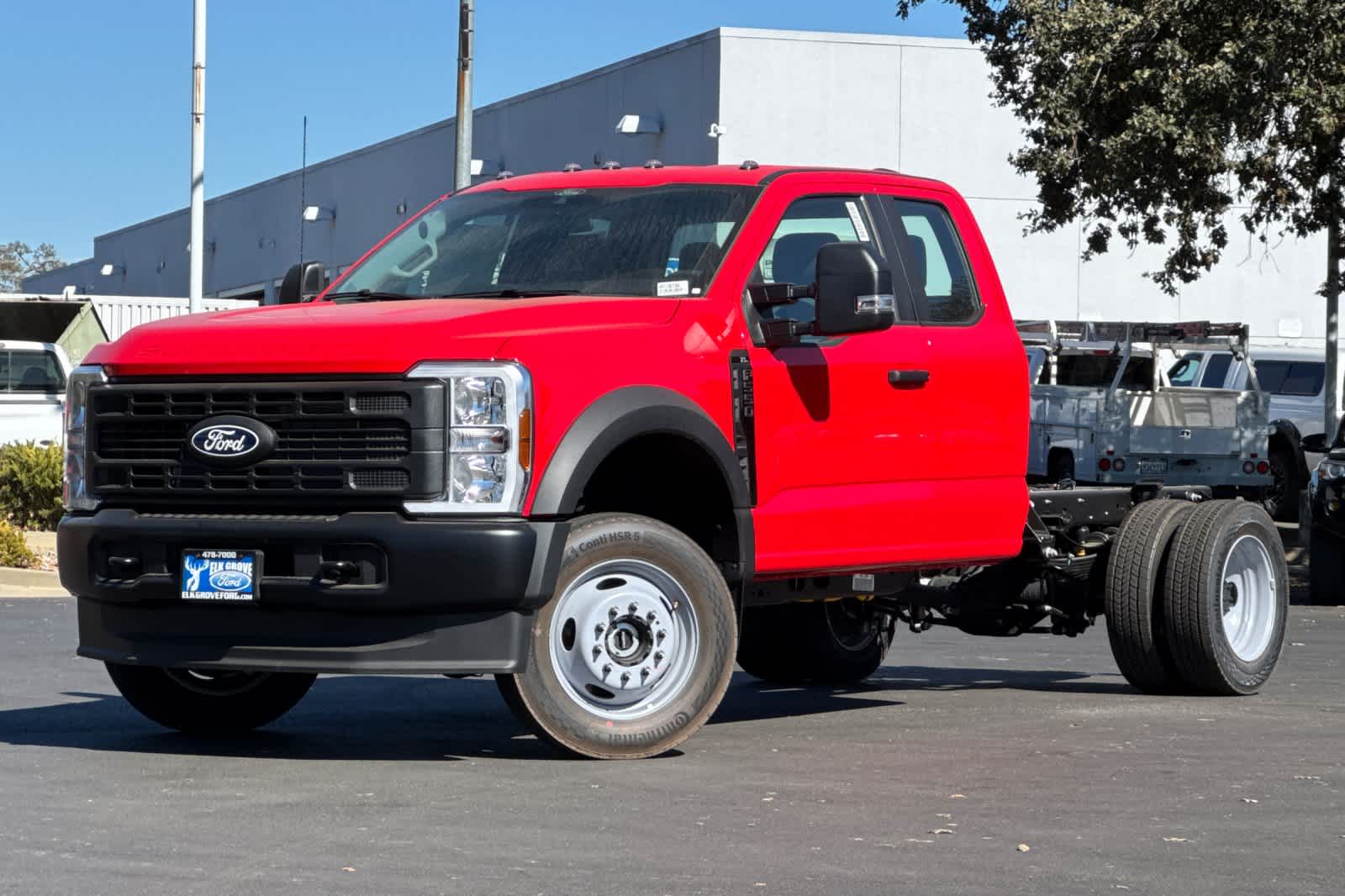 2027 Ford F-550 Super Duty Chassis Cab