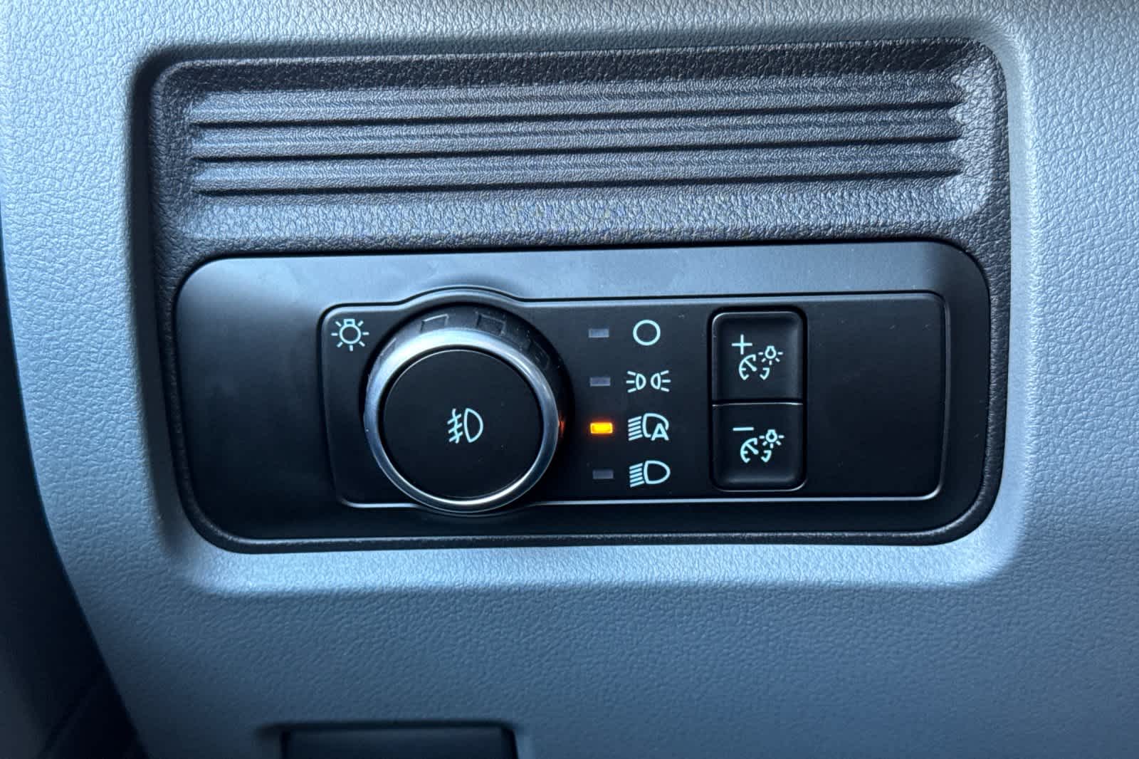 Thumbnail: 2026 Ford F-550 - 25