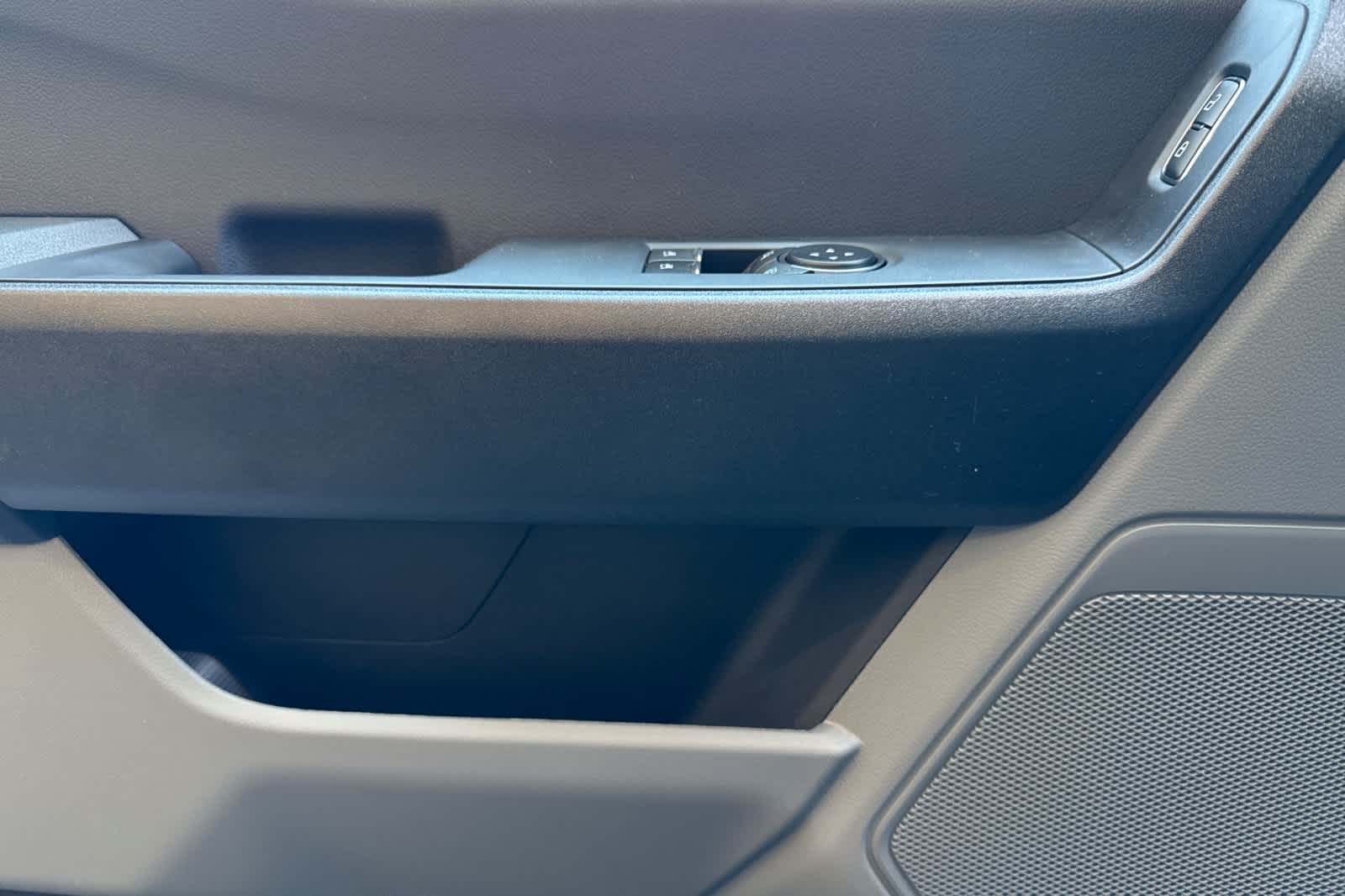 Thumbnail: 2025 Ford F-350 - 11