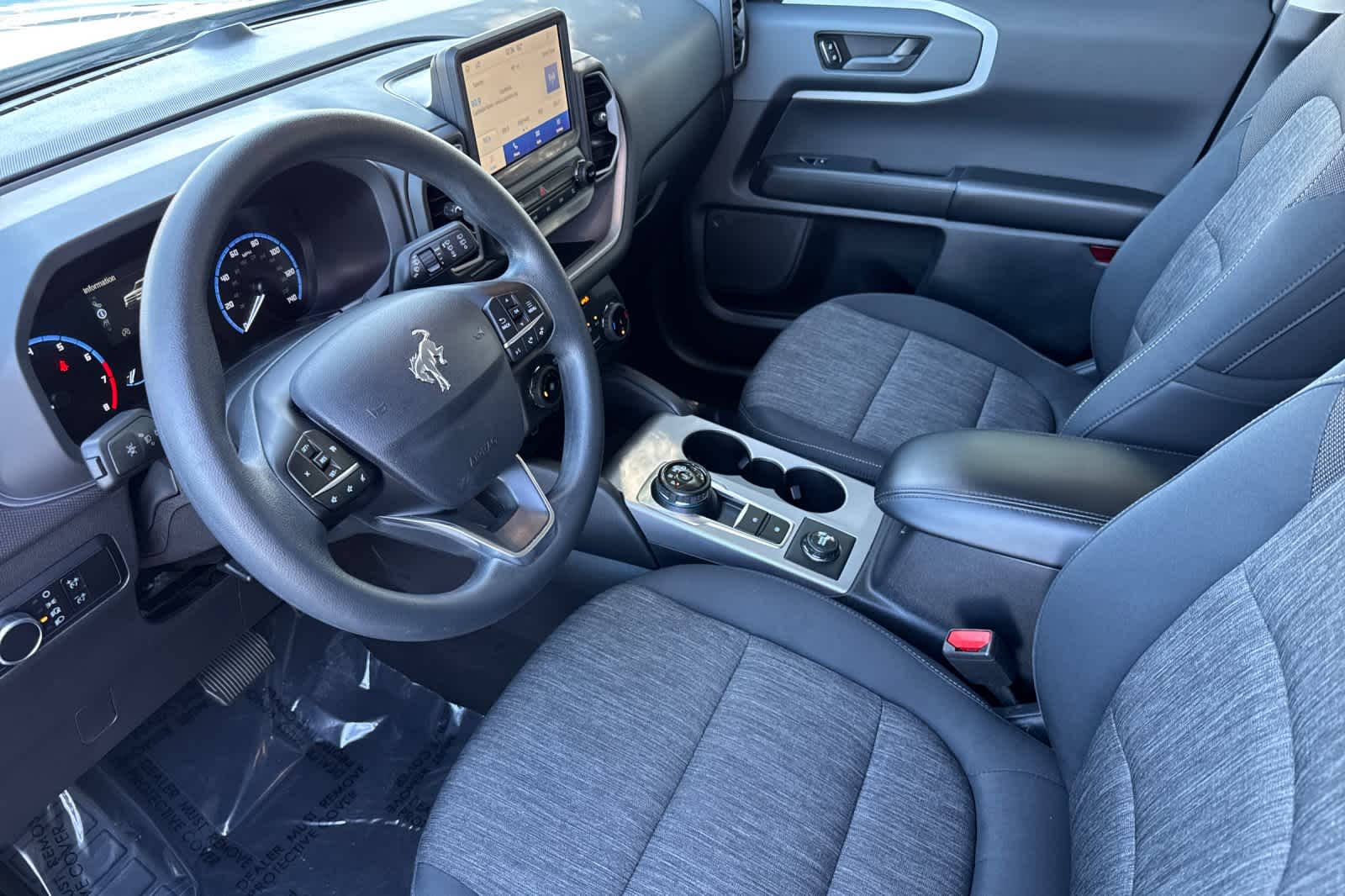 Thumbnail: 2023 Ford Bronco Sport - 11