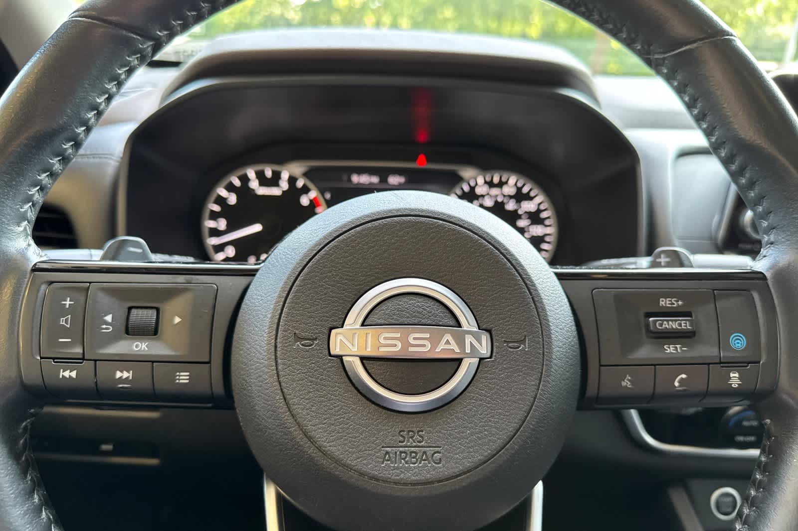 Thumbnail: 2023 Nissan Rogue - 23