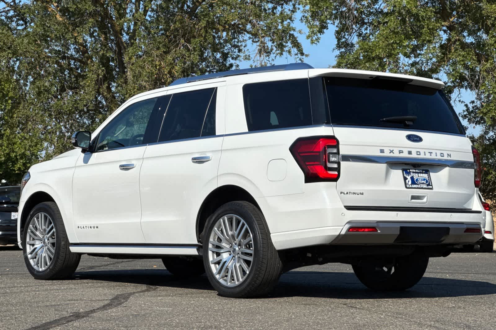 Thumbnail: 2022 Ford Expedition - 6