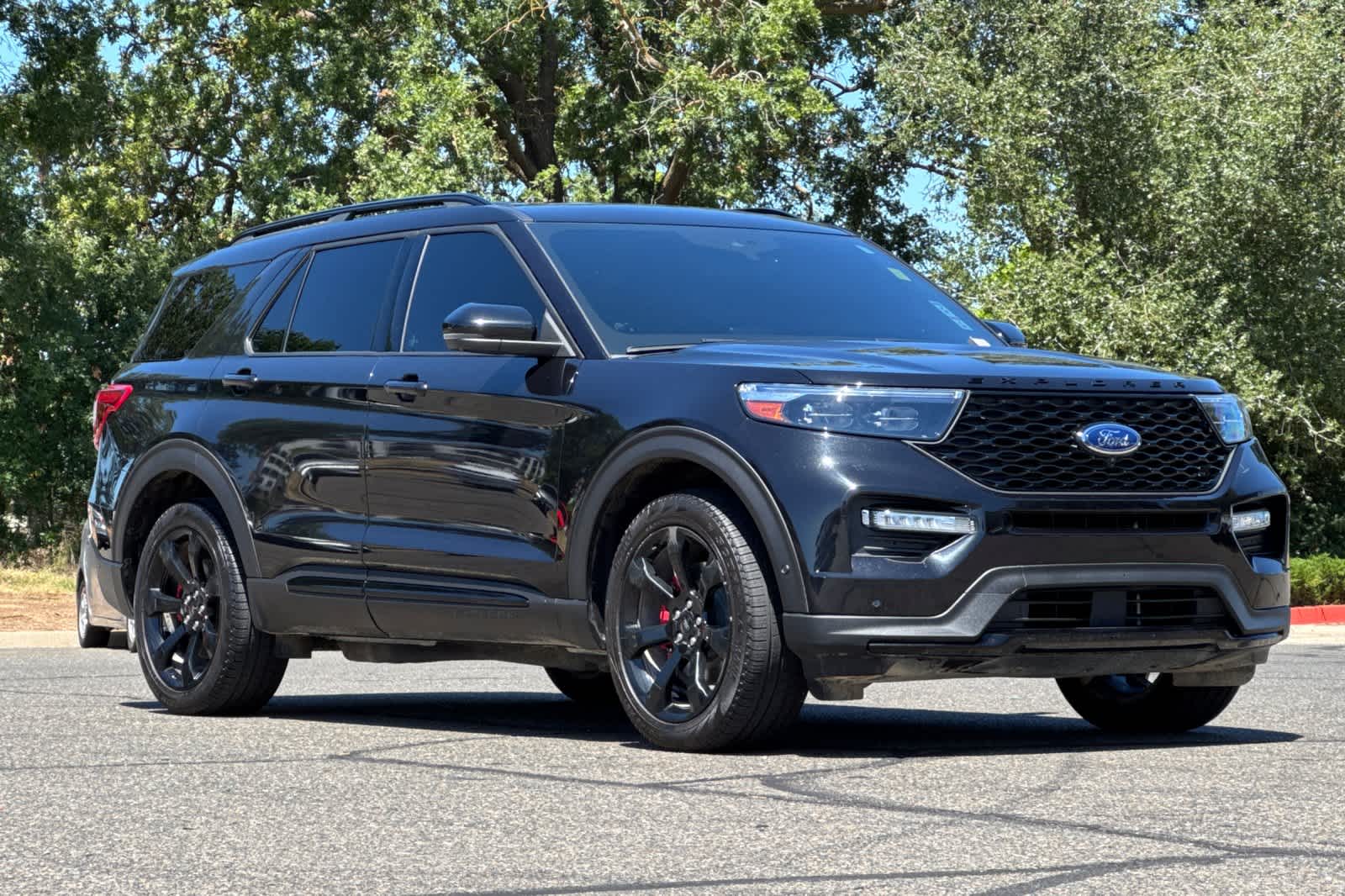 Thumbnail: 2020 Ford Explorer - 9
