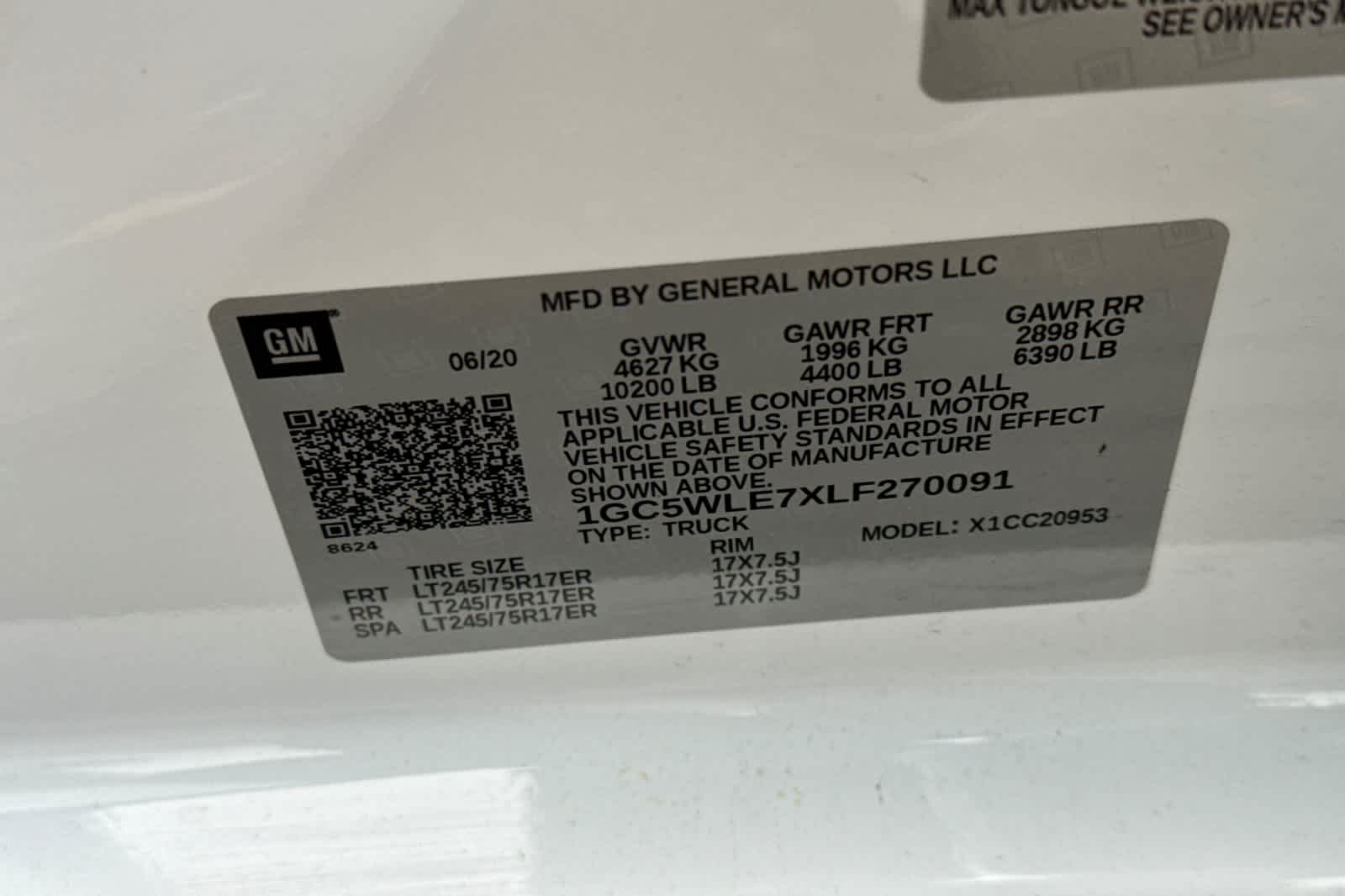 Thumbnail: 2020 Chevrolet Silverado 2500 - 25