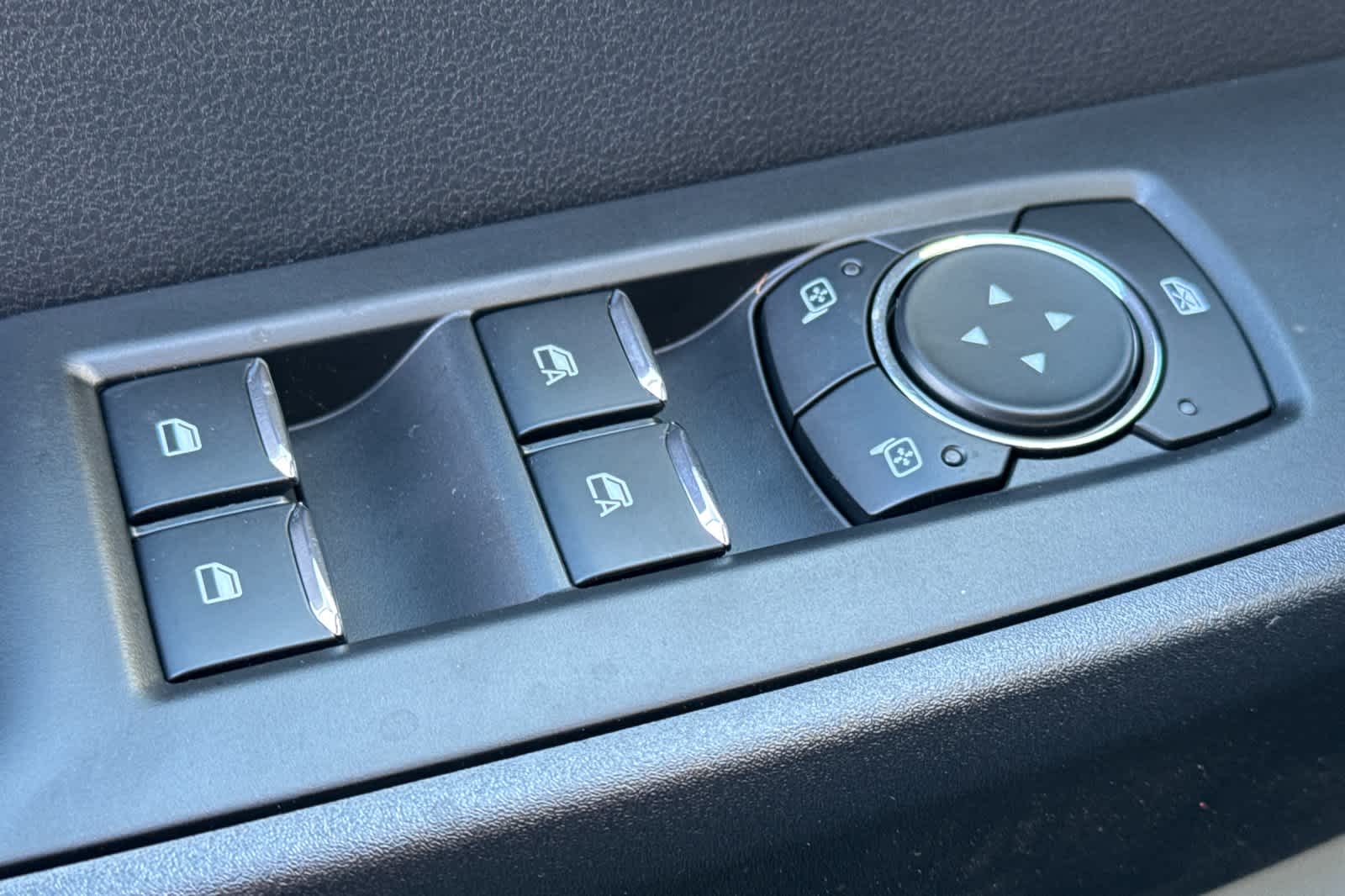 Thumbnail: 2025 Ford F-350 - 13