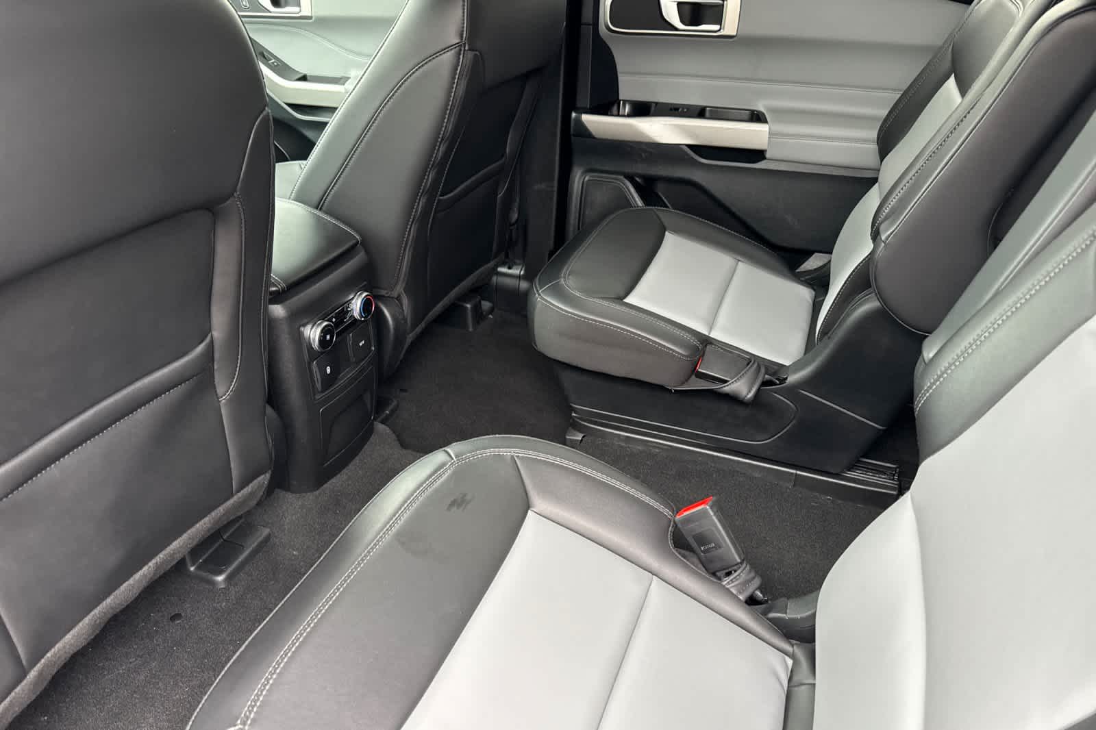 Thumbnail: 2024 Ford Explorer - 4