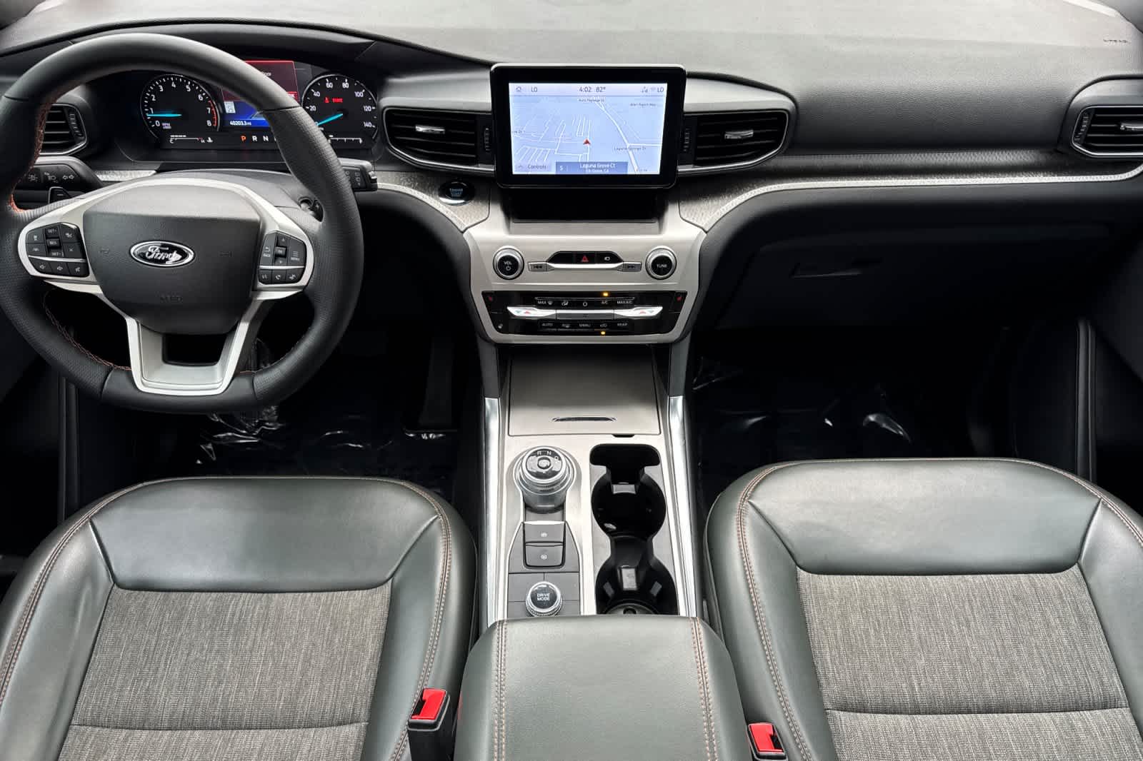 Thumbnail: 2022 Ford Explorer - 3