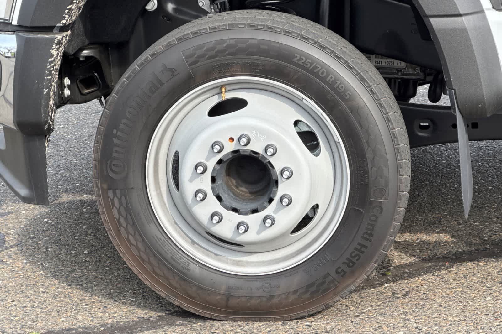 Thumbnail: 2025 Ford F-550 - 23