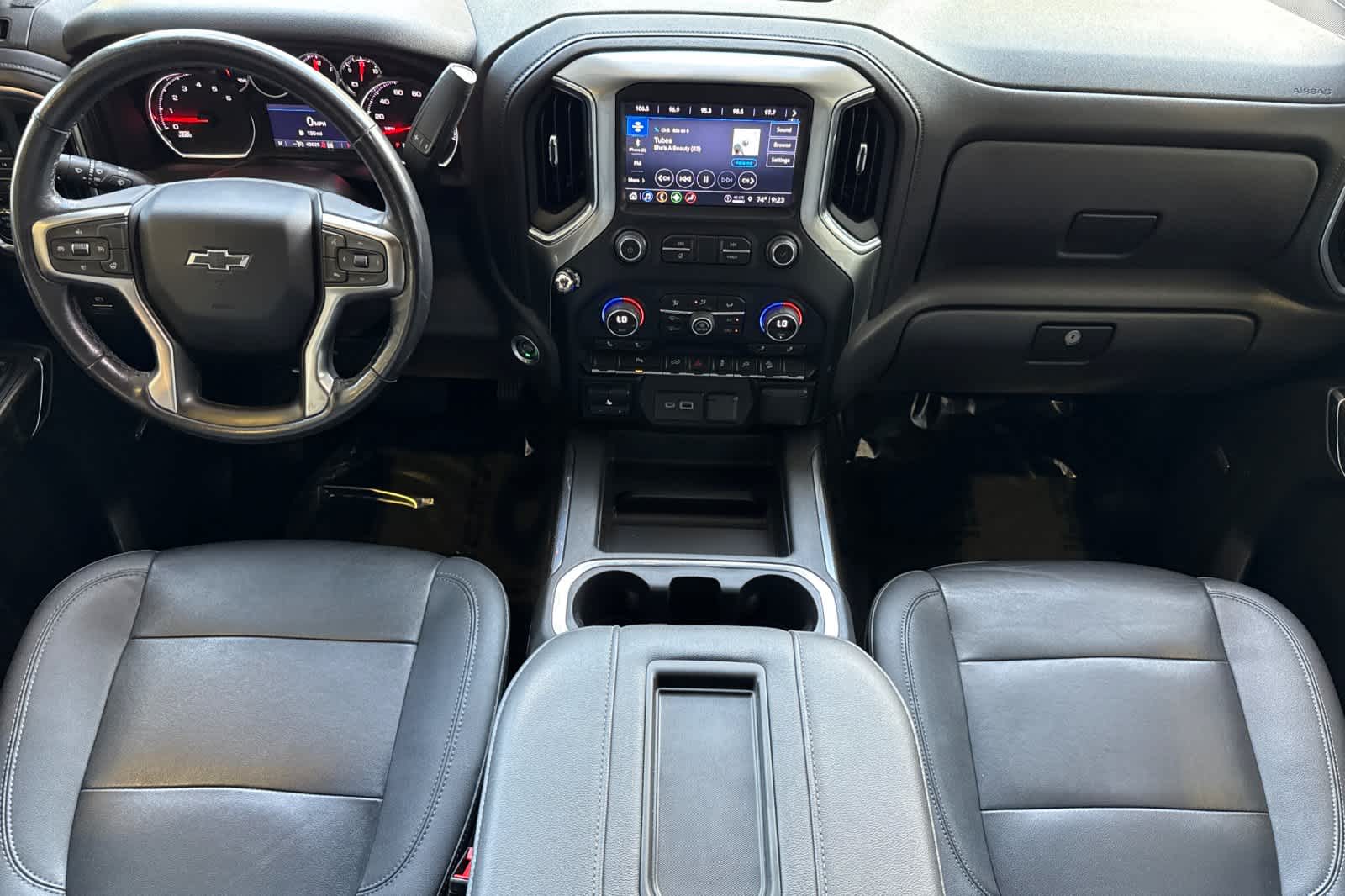 Thumbnail: 2022 Chevrolet Silverado 1500 - 3