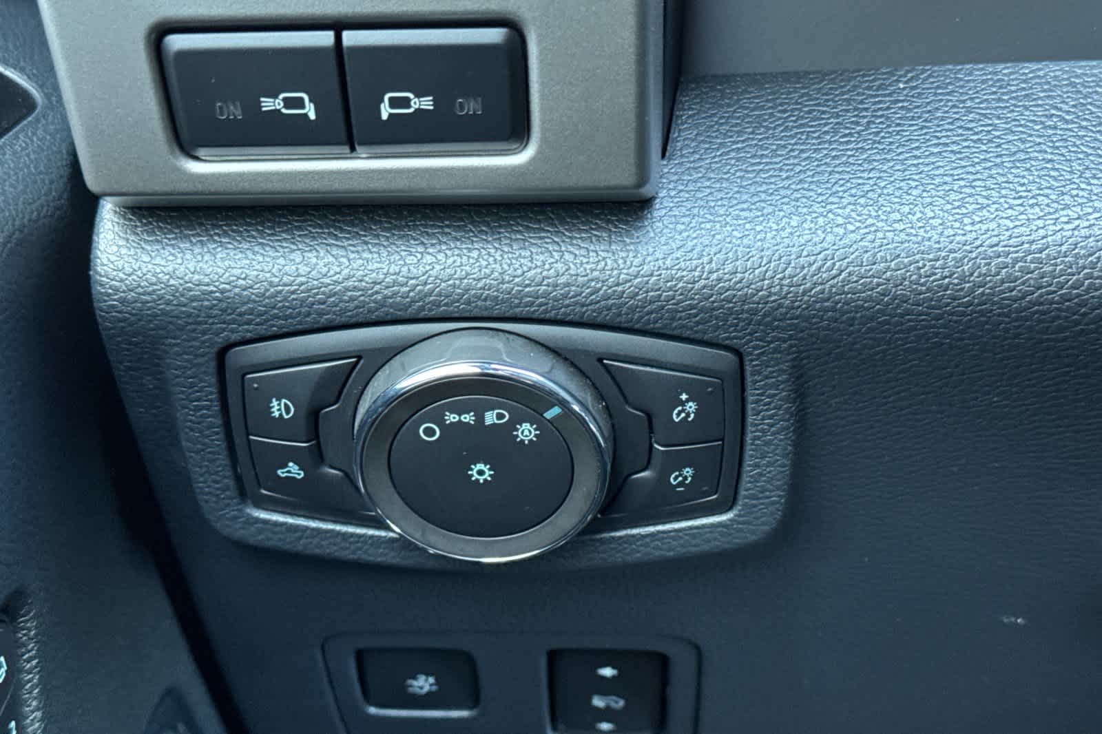 Thumbnail: 2022 Ford F-250 - 27