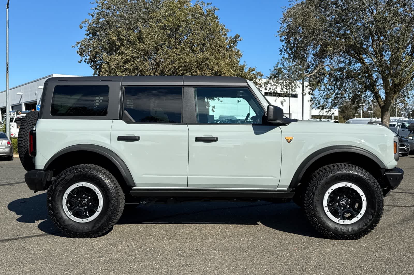 Thumbnail: 2024 Ford Bronco - 8