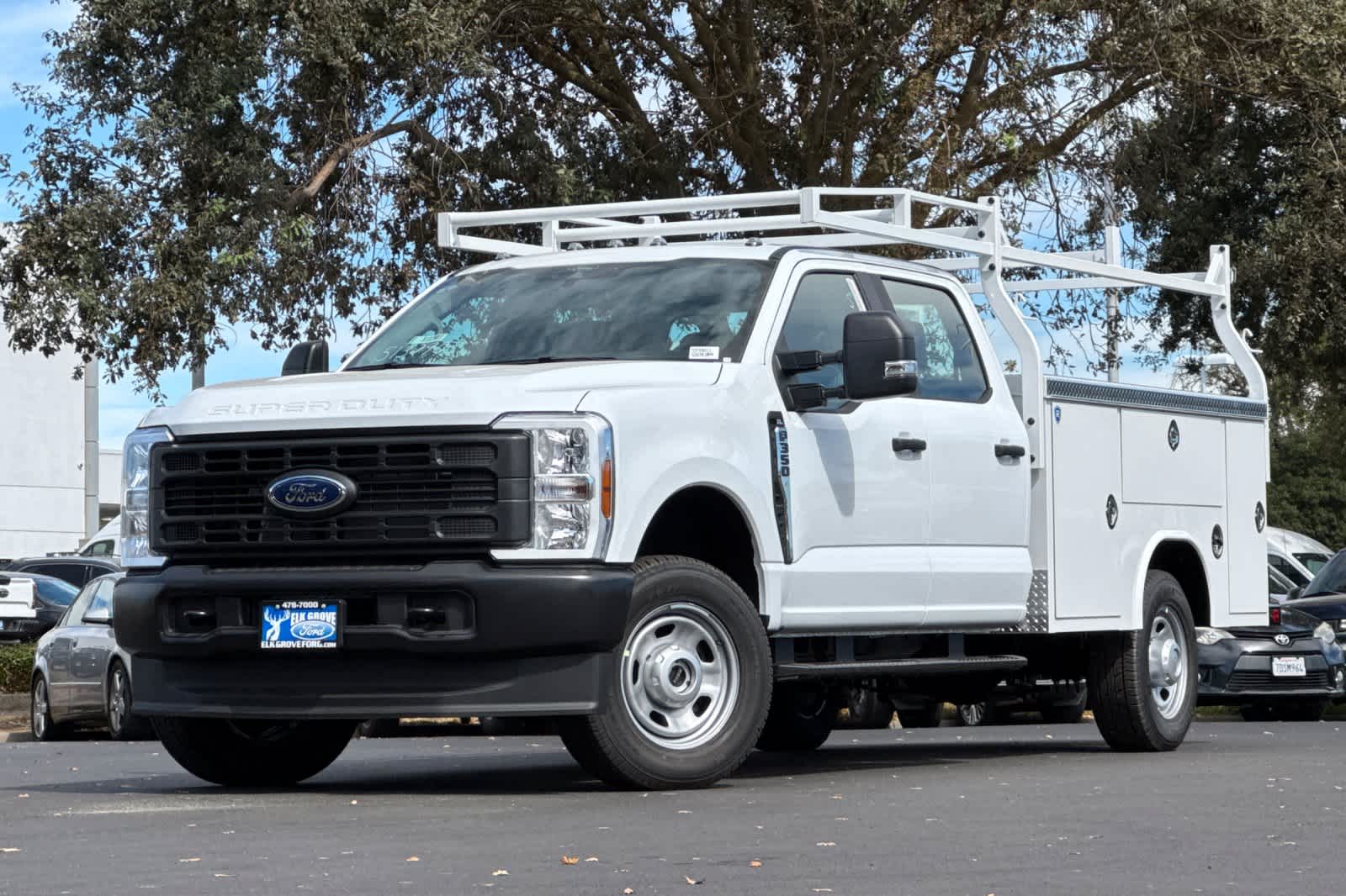 2026 Ford F-350 Super Duty Chassis Cab XL