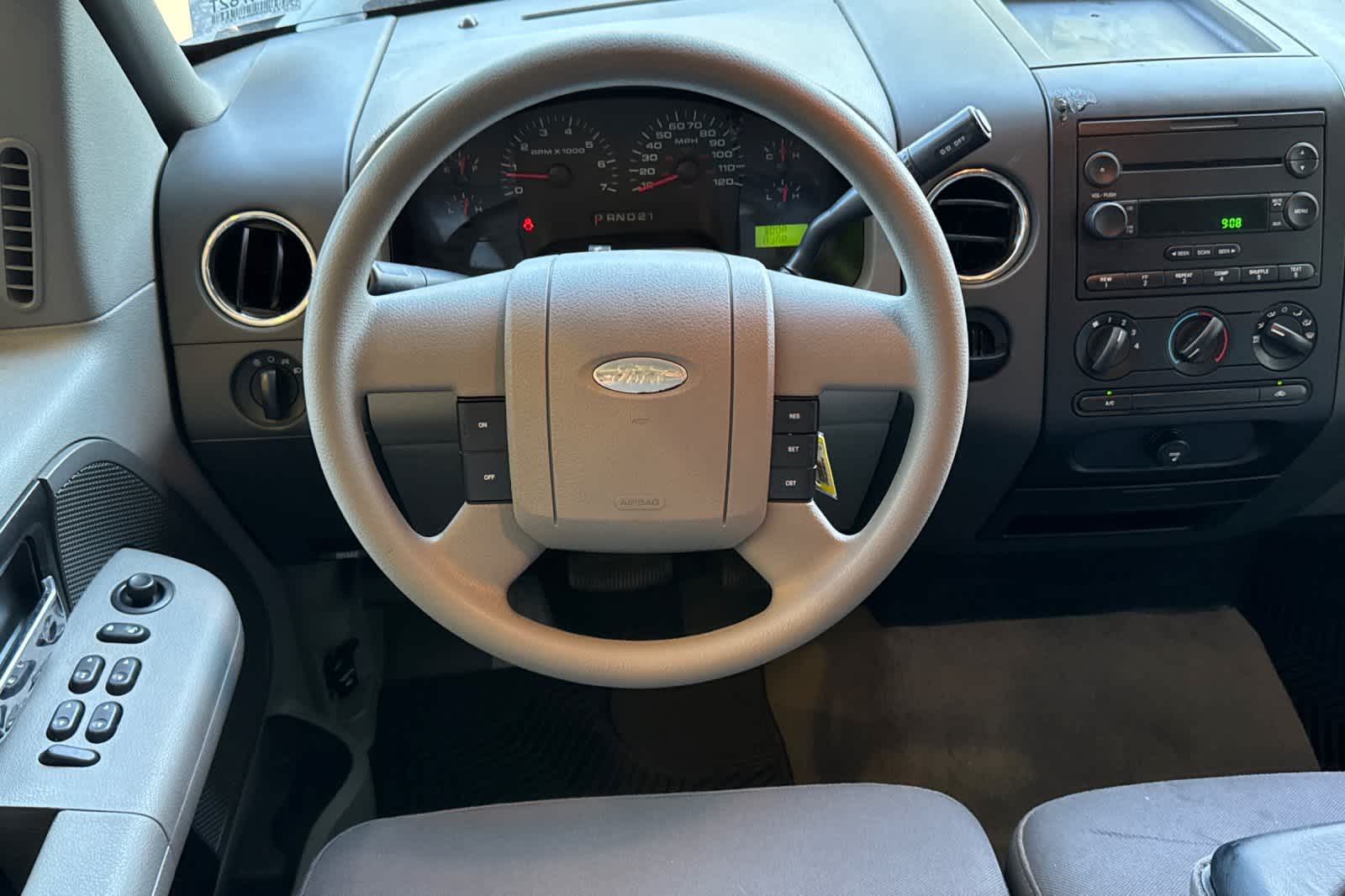 Thumbnail: 2004 Ford F-150 - 14