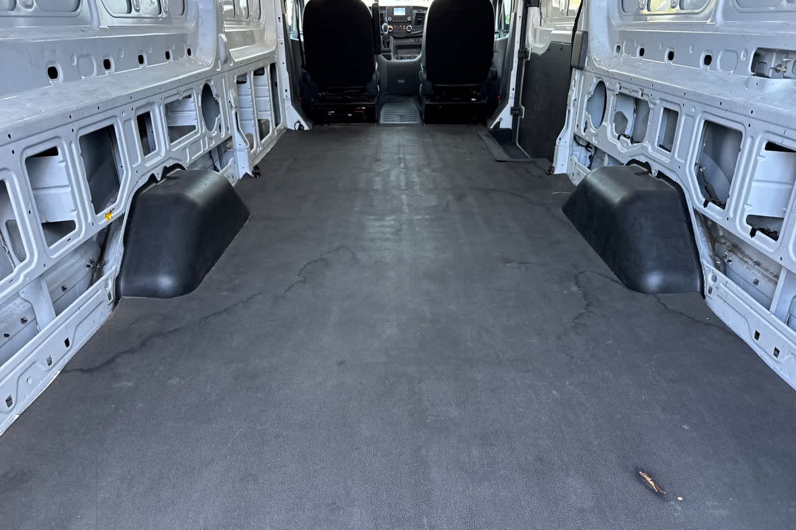 Thumbnail: 2023 Ford Transit Series - 14