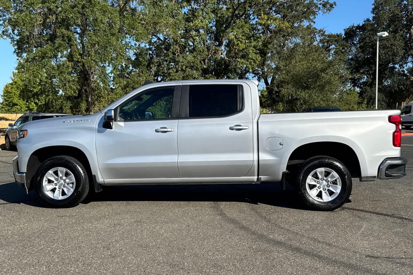 Thumbnail: 2019 Chevrolet Silverado 1500 - 5