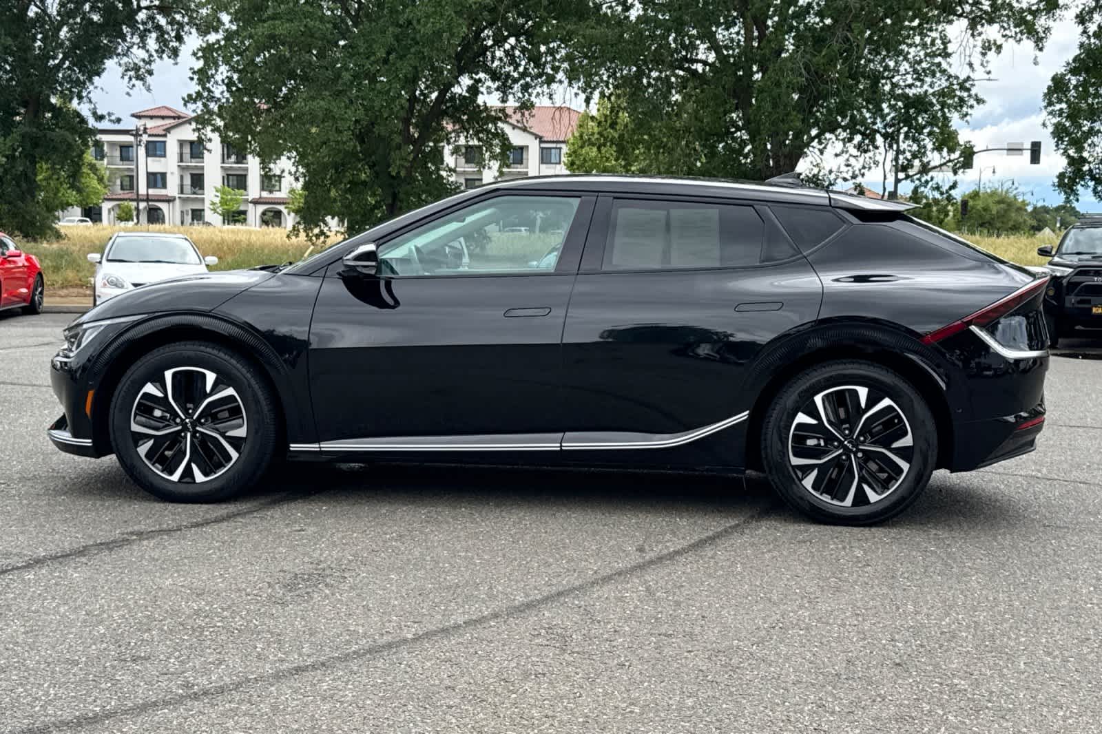 2024 Kia EV6 Wind photo 4