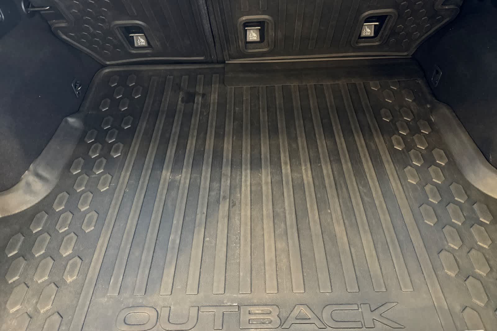 2021 Subaru Outback Touring 15