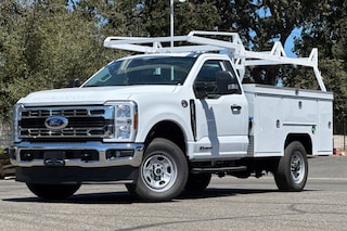 2026 Ford F-350 Chassis Truck Regular Cab