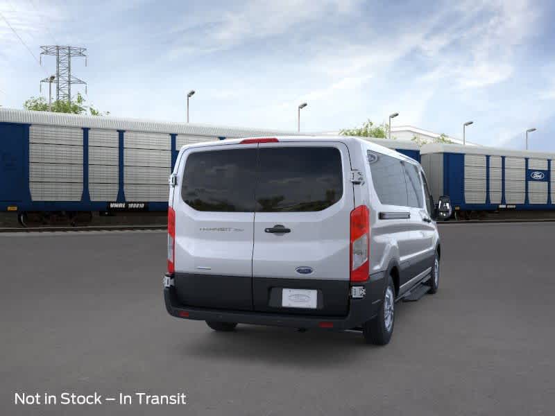 Thumbnail: 2025 Ford Econoline - 6