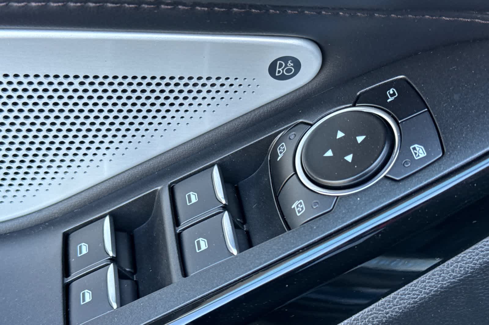 Thumbnail: 2023 Ford Explorer - 13