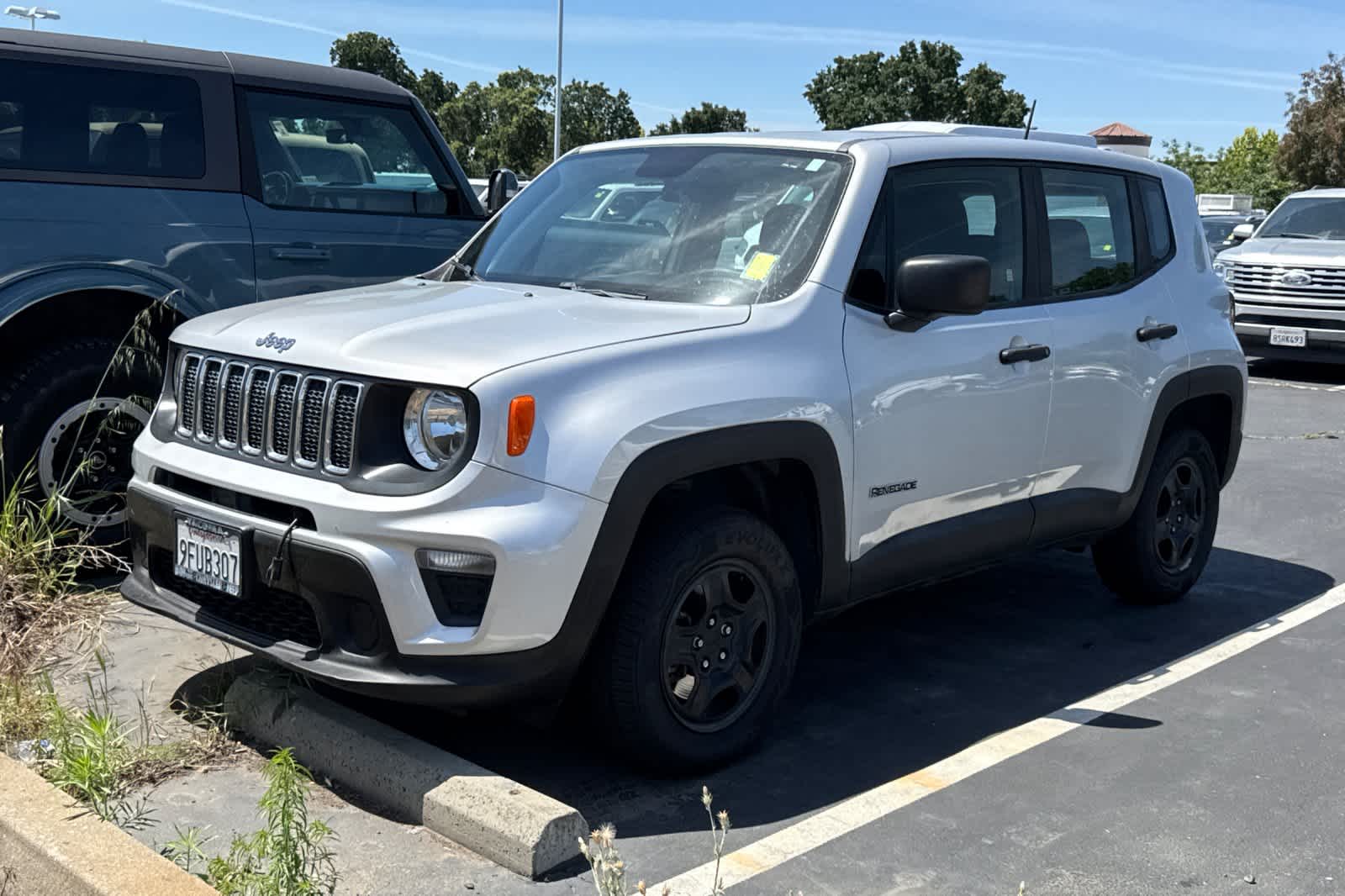 Thumbnail: 2019 Jeep Renegade - 1