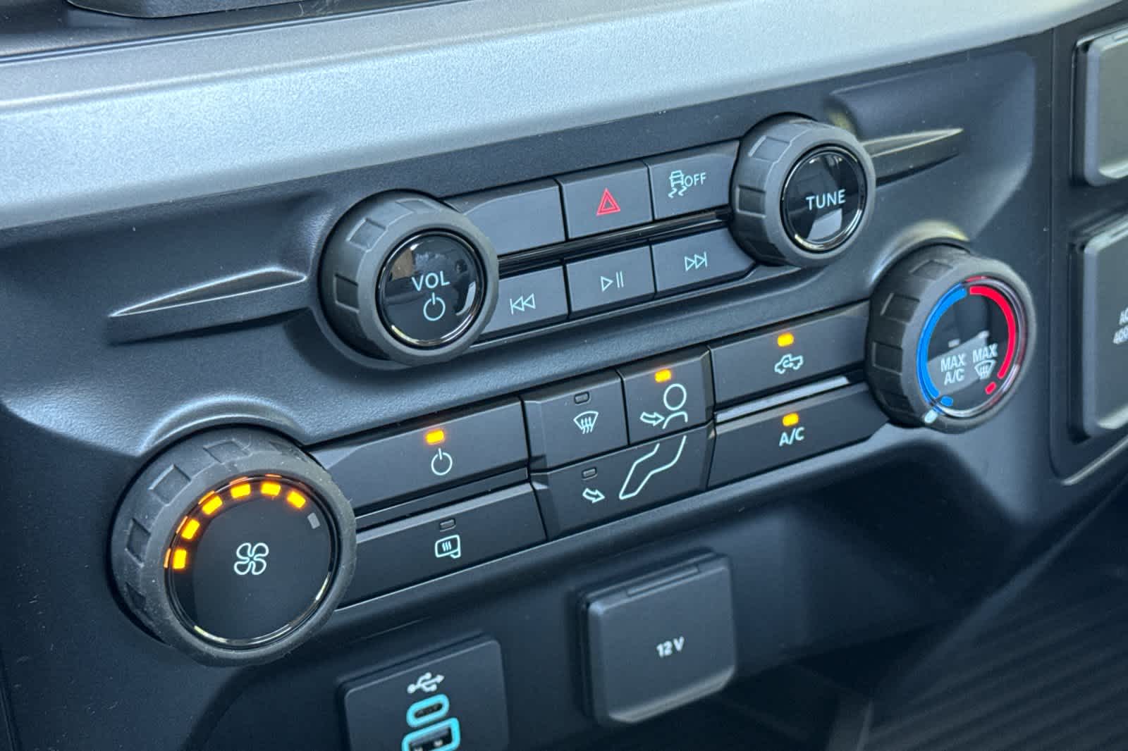 Thumbnail: 2026 Ford F-550 - 18