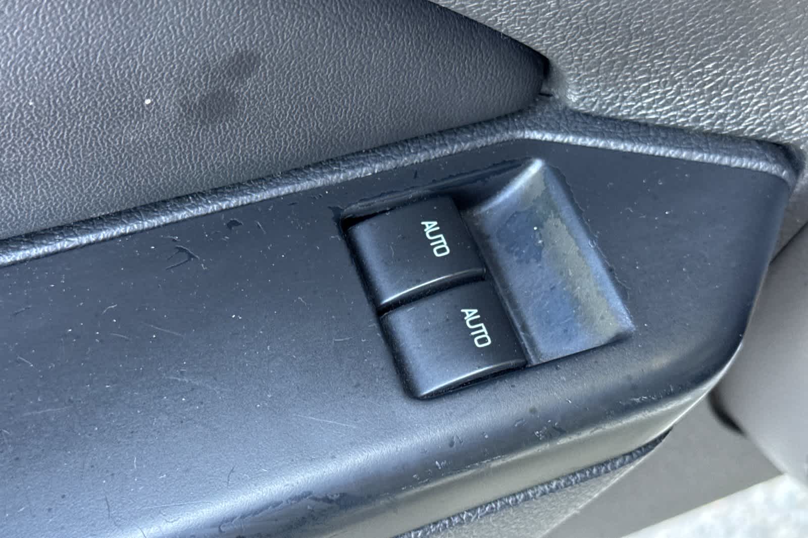 Thumbnail: 2014 Ford Mustang - 13