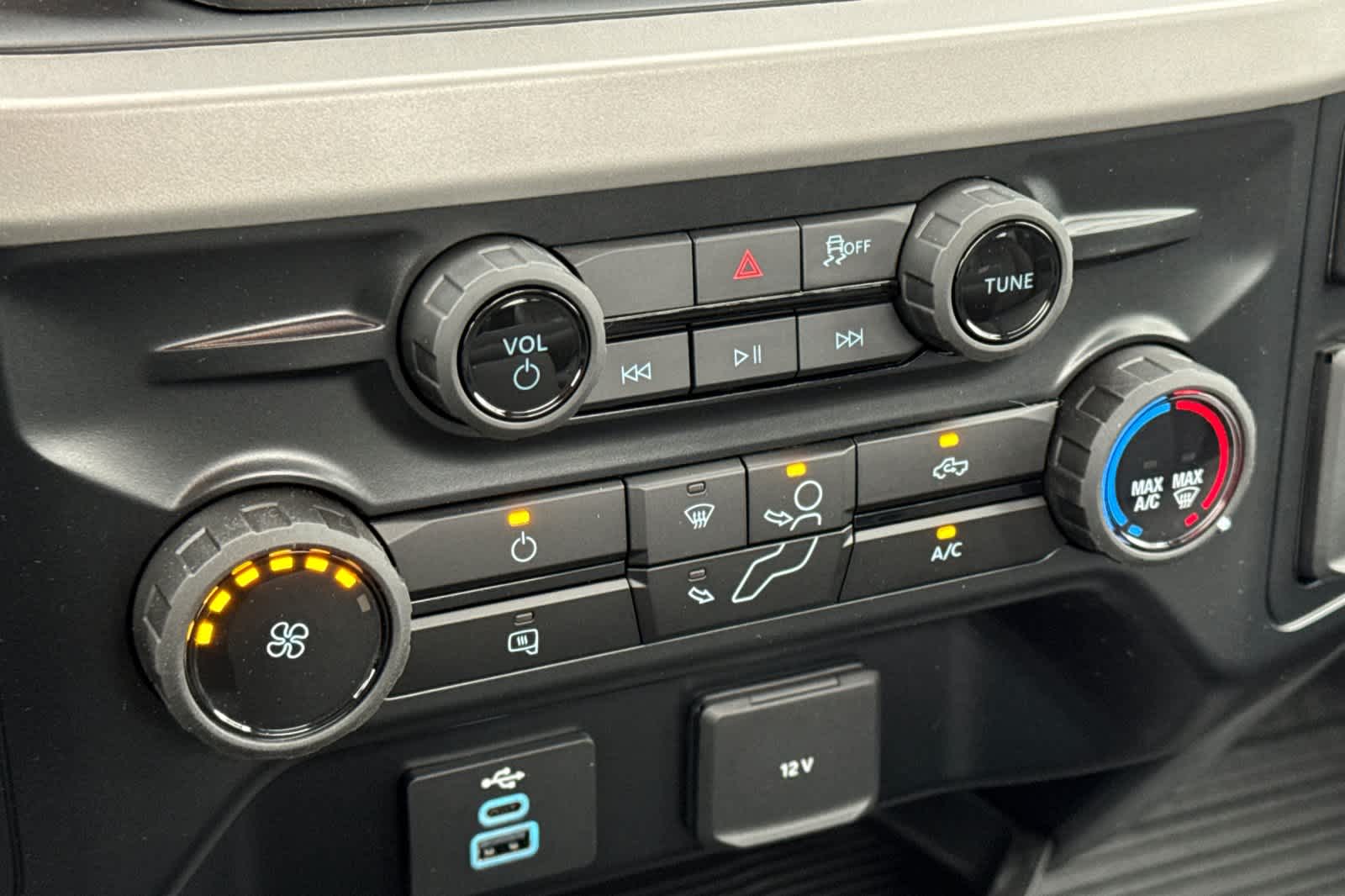 Thumbnail: 2026 Ford F-350 - 18