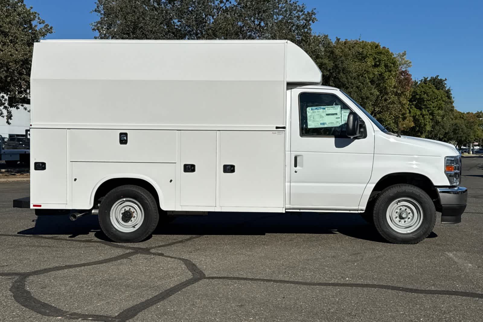 Thumbnail: 2026 Ford Econoline - 7