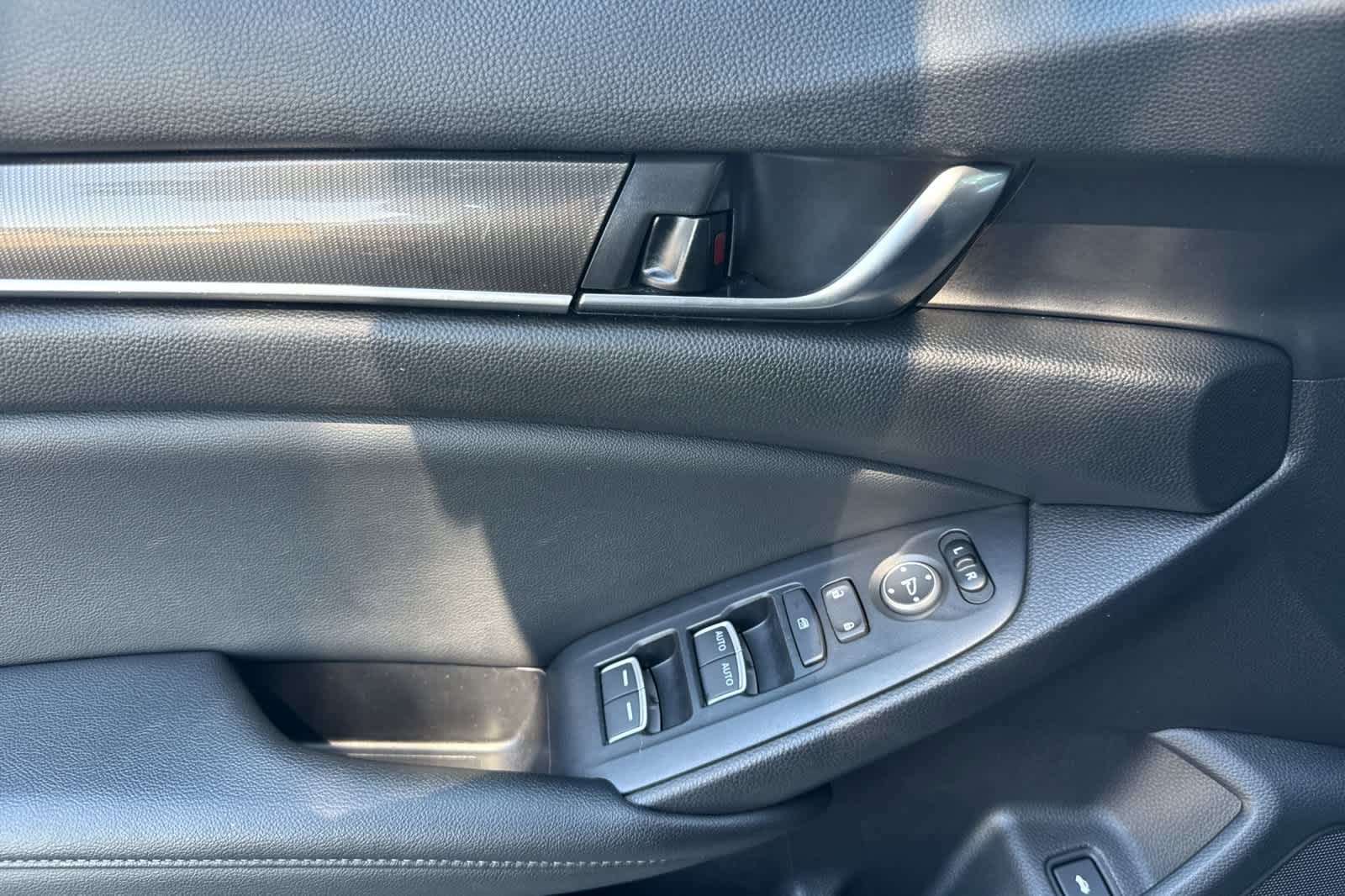 Thumbnail: 2020 Honda Accord - 12